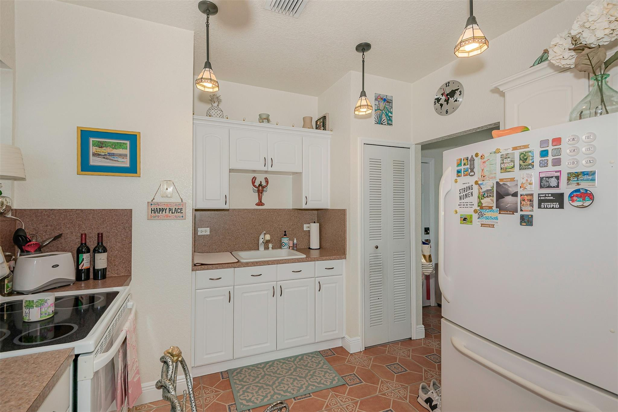 Lauderdale 2-9 D - Residential Income