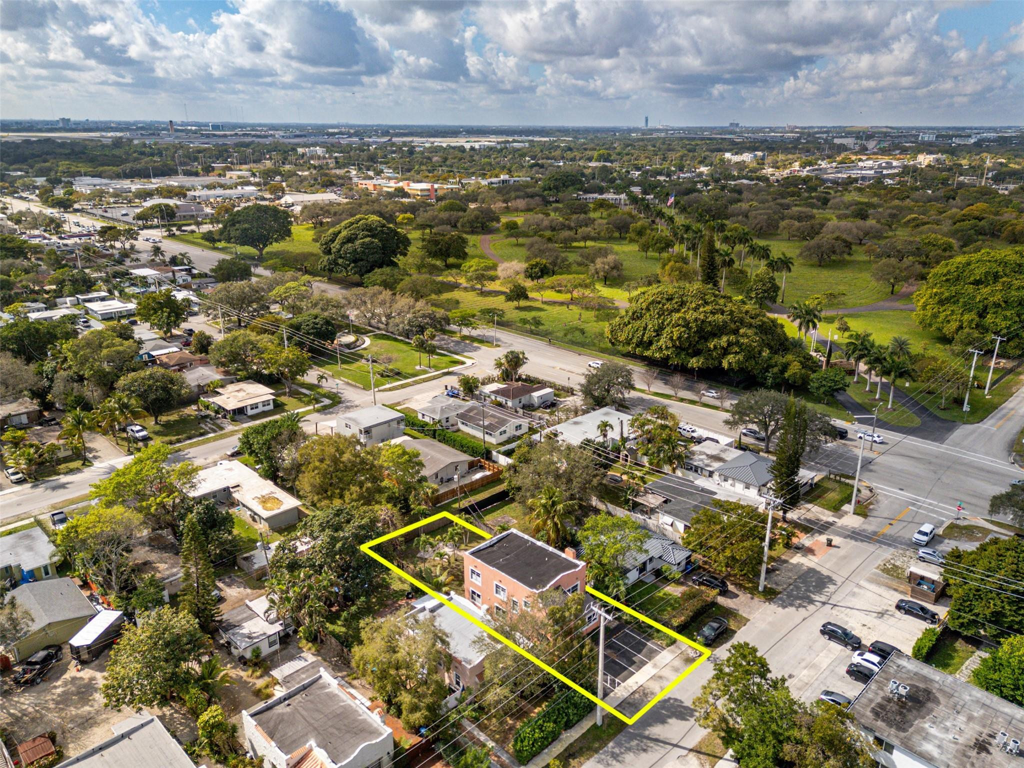 Lauderdale 2-9 D - Residential Income