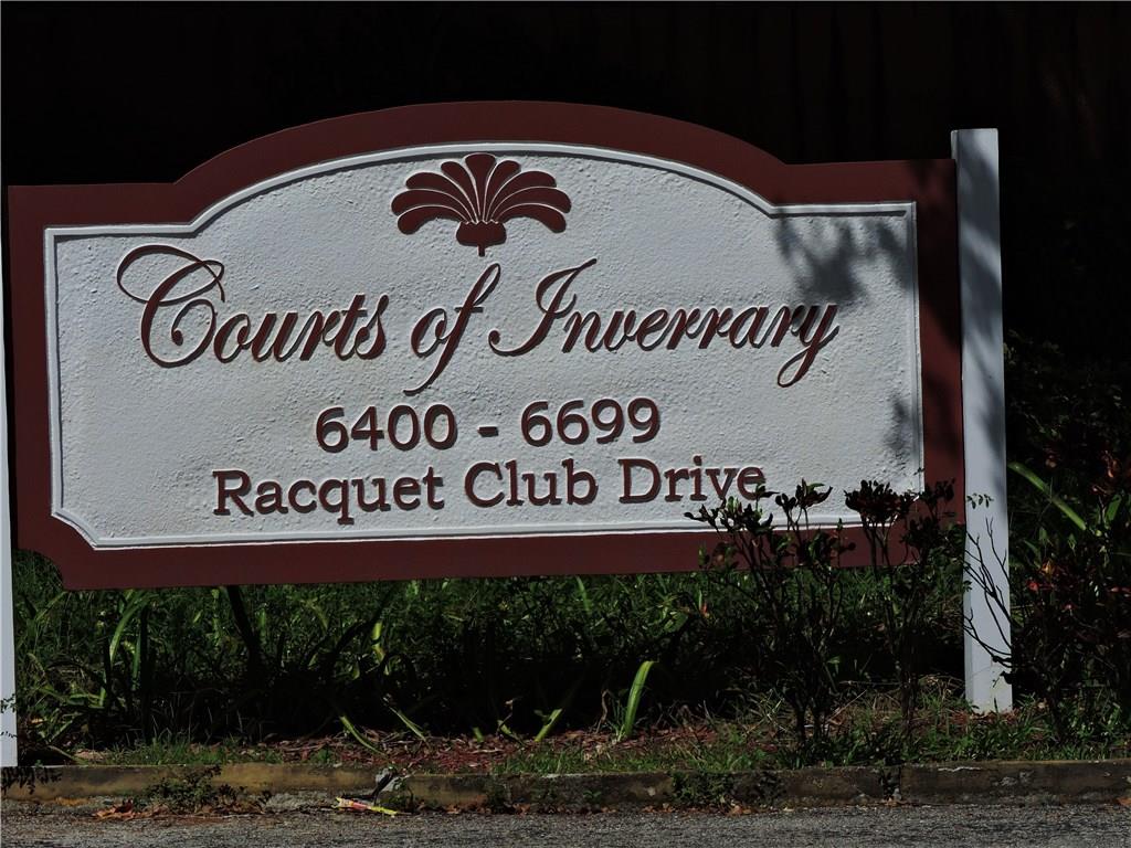 Courts of Inverrary - Residential
