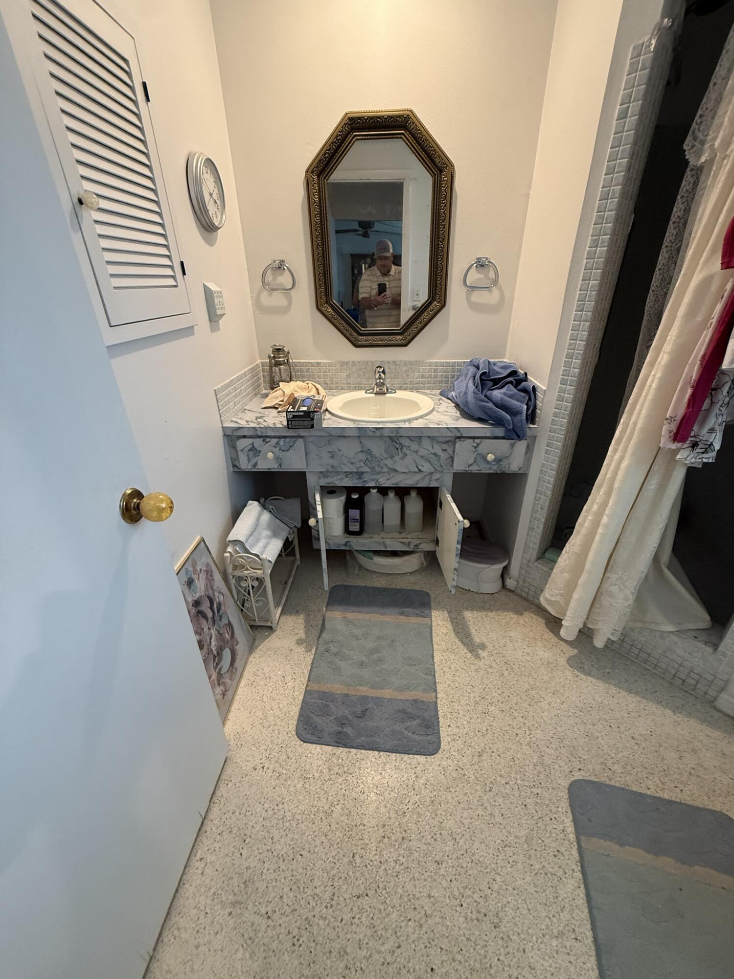 RIDGEWAY ESTATES - Residential