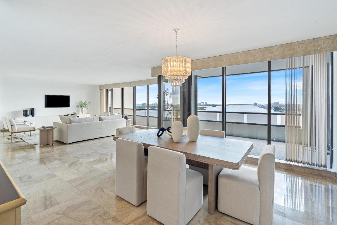 OLD PORT COVE LAKE POINT TOWER CONDO - Residential