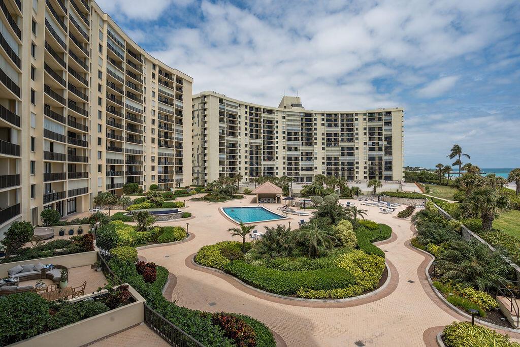 OCEAN TRAIL CONDO III - Residential