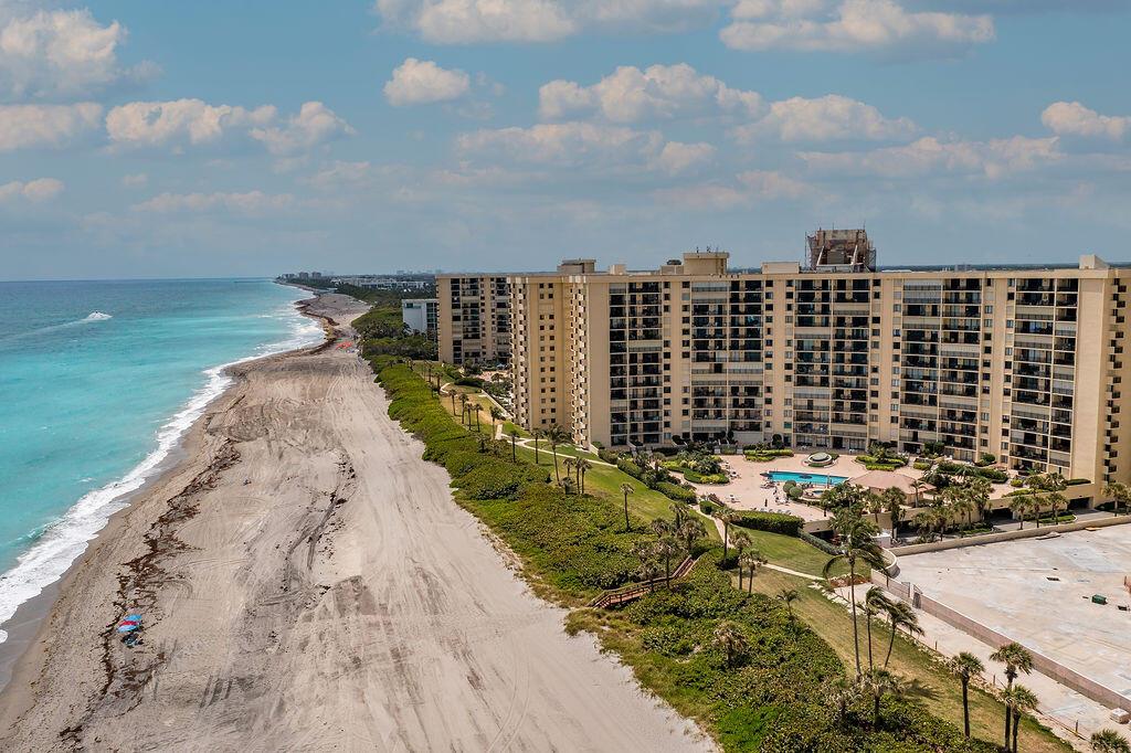 OCEAN TRAIL CONDO III - Residential