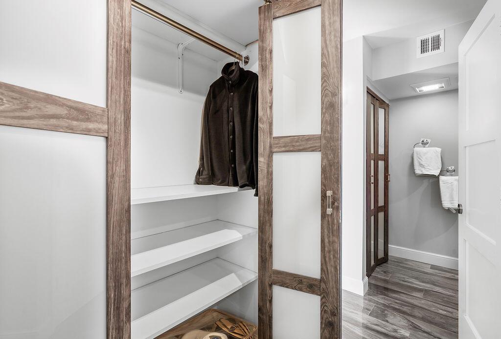 OCEAN TRAIL CONDO III - Residential