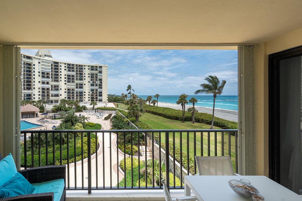 OCEAN TRAIL CONDO III - Residential