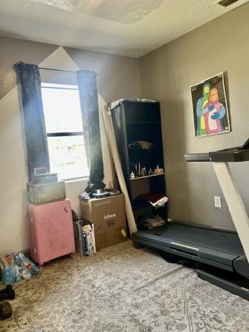 SHERATON PLAZA UNIT 2 REPLAT - Residential Lease