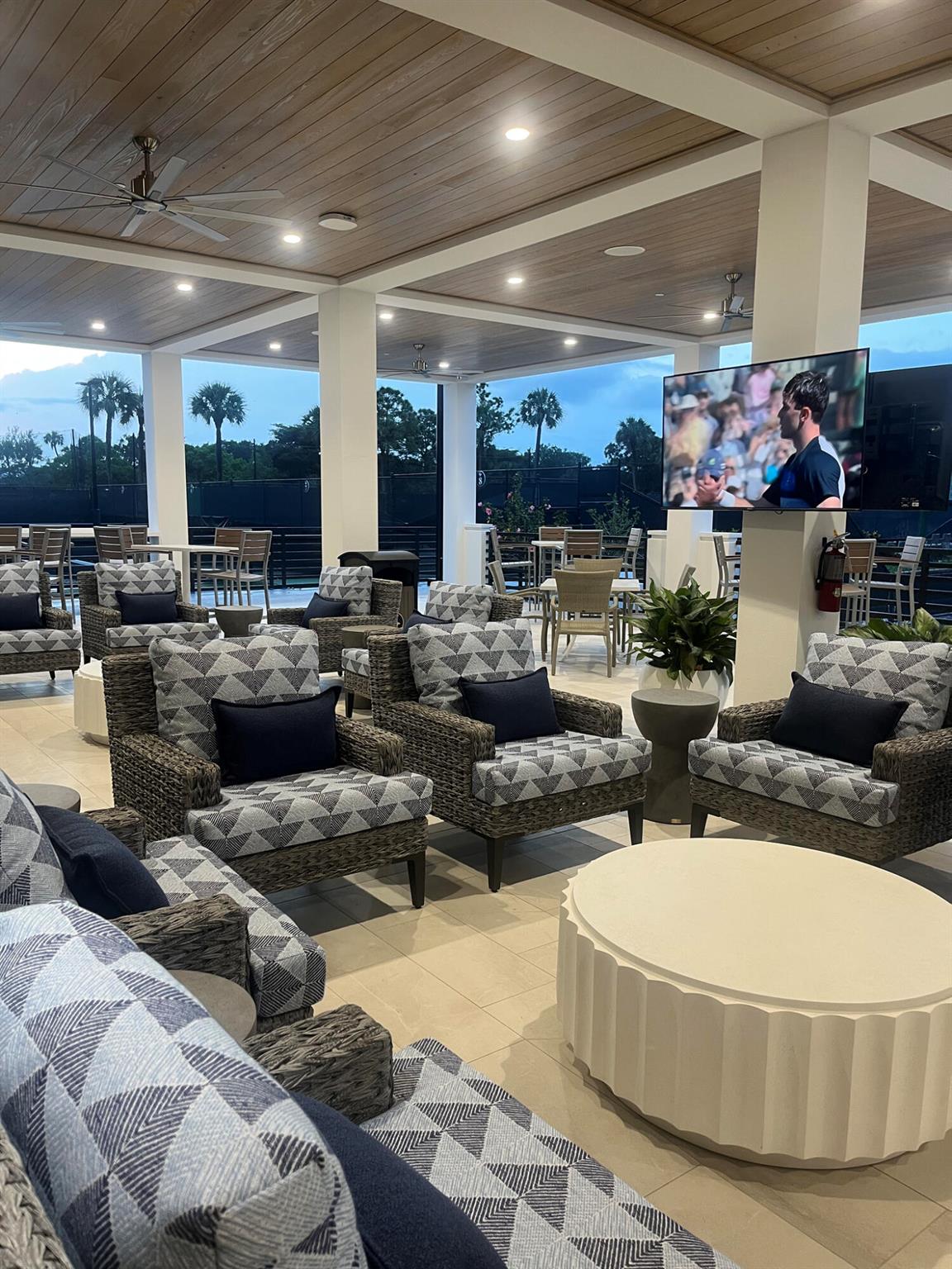 GLENEAGLES 9 - Residential