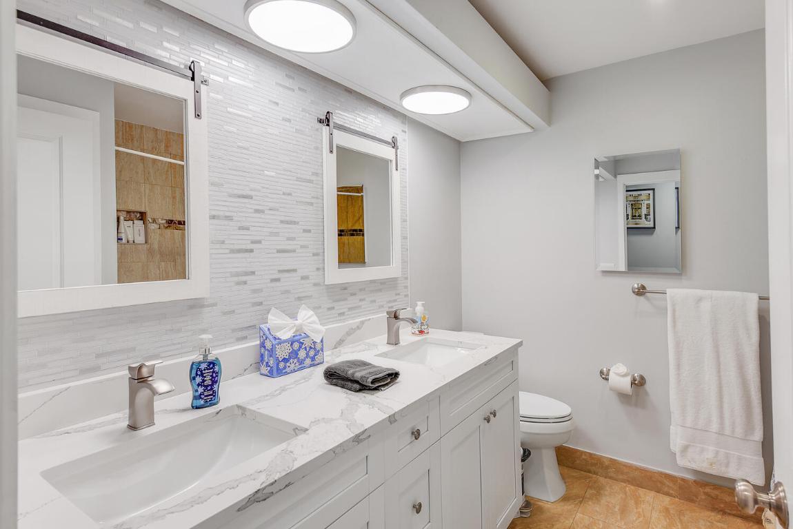 PADDOCK PARK 2 OF WELLINGTON - Residential