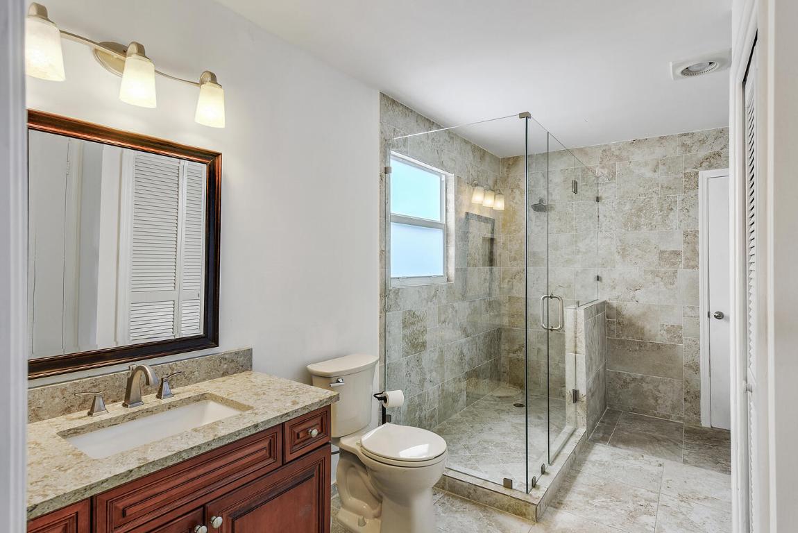 PADDOCK PARK 2 OF WELLINGTON - Residential