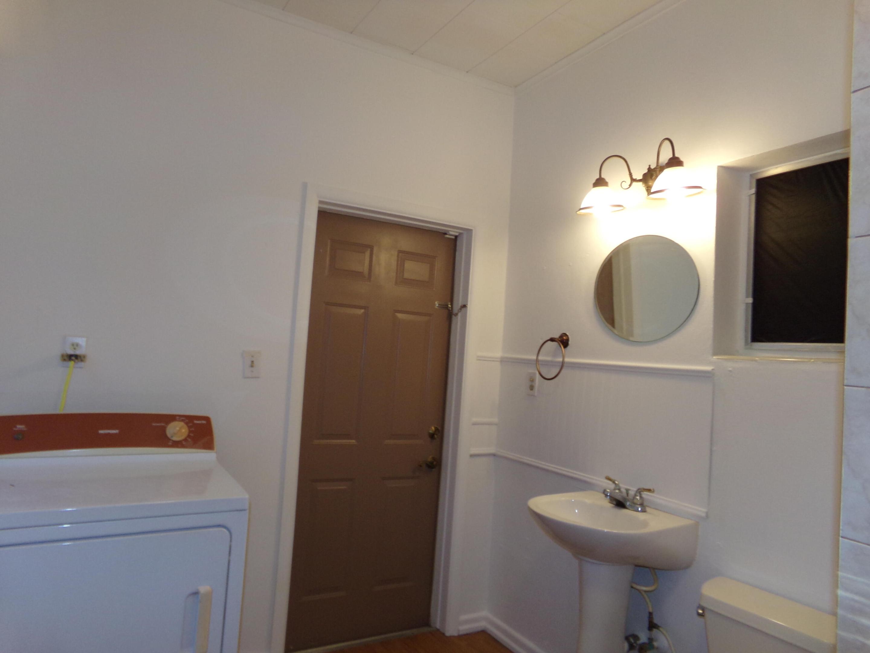 PARRY TRAILER VILLAGE - Residential