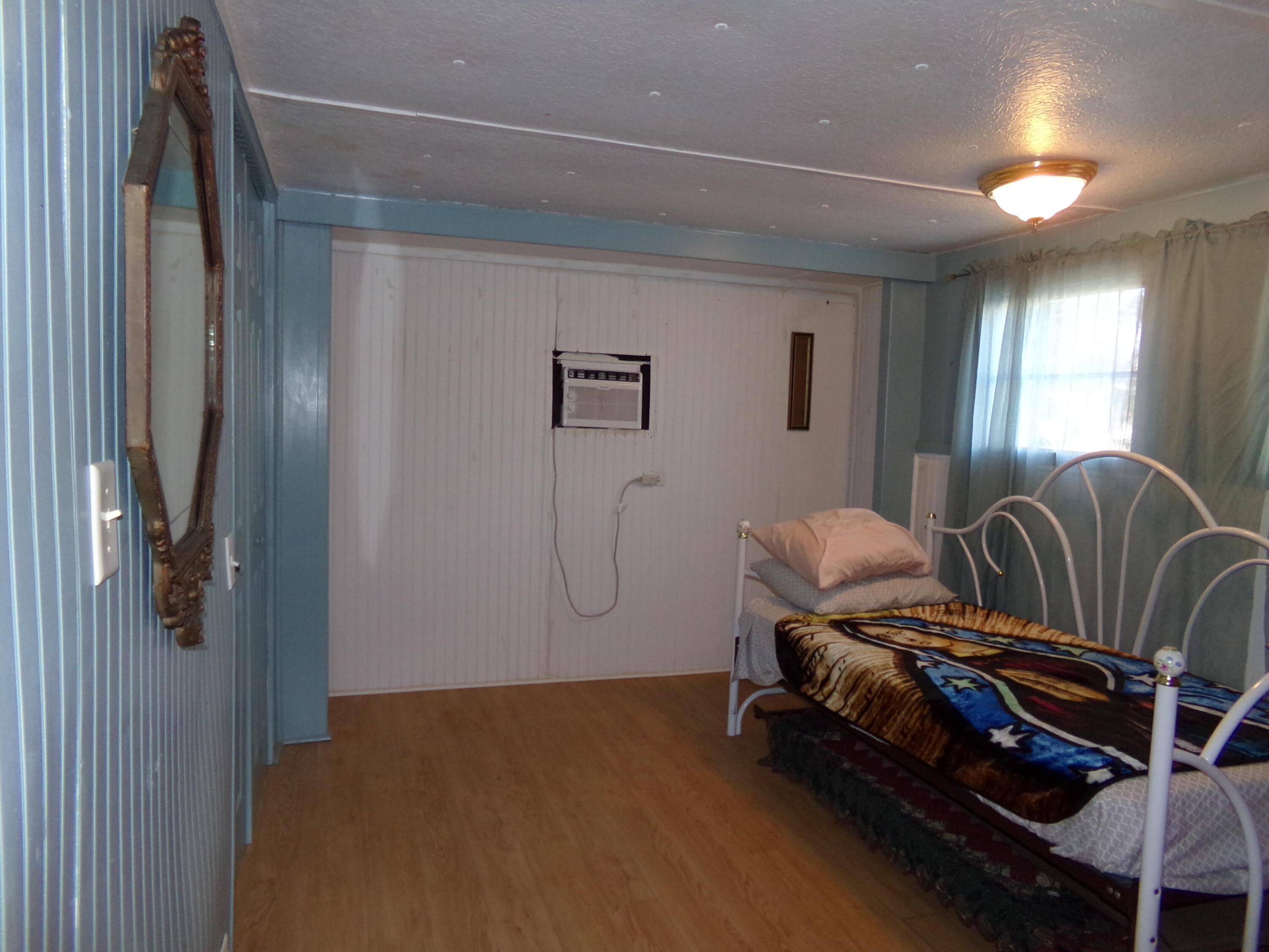 PARRY TRAILER VILLAGE - Residential