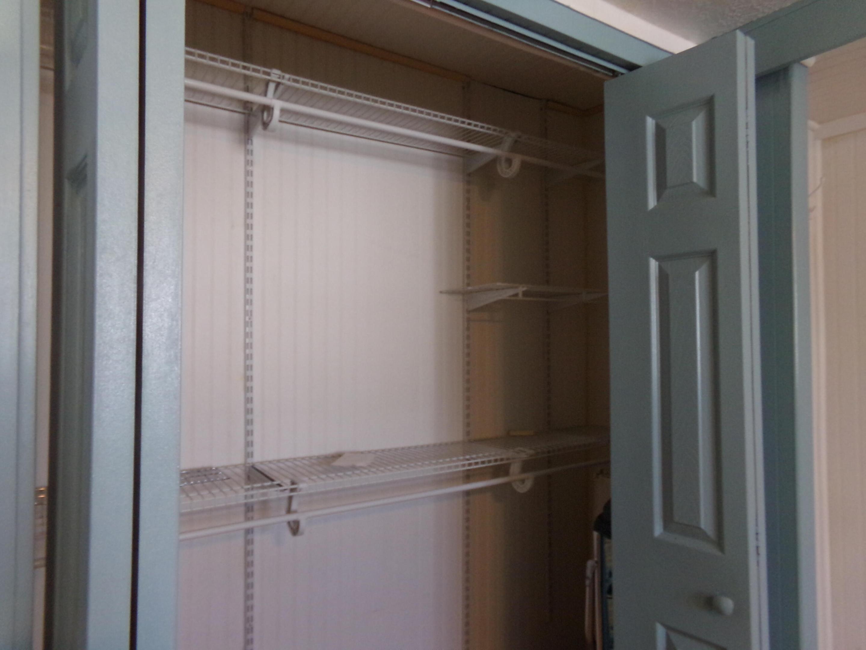 PARRY TRAILER VILLAGE - Residential