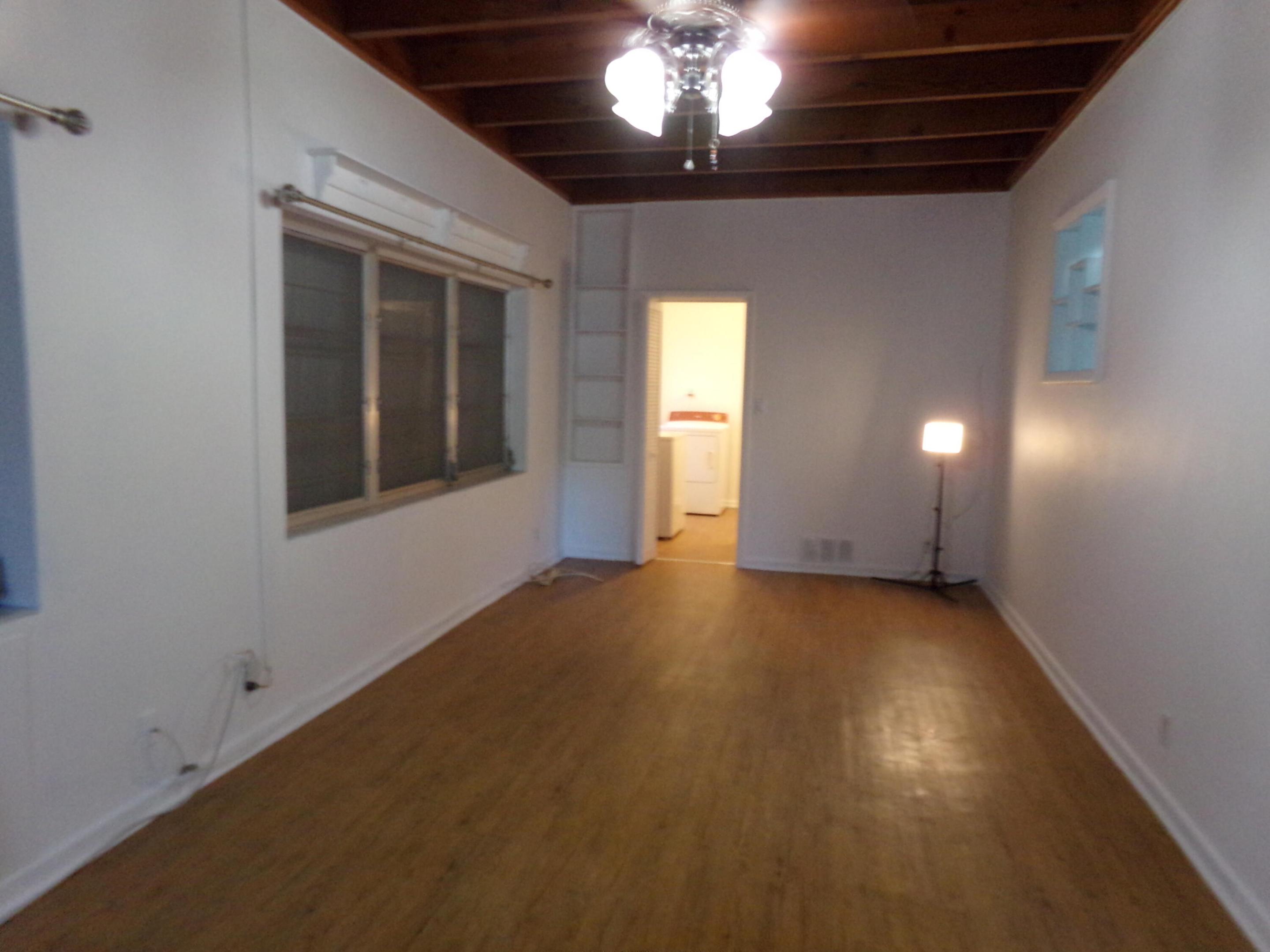 PARRY TRAILER VILLAGE - Residential