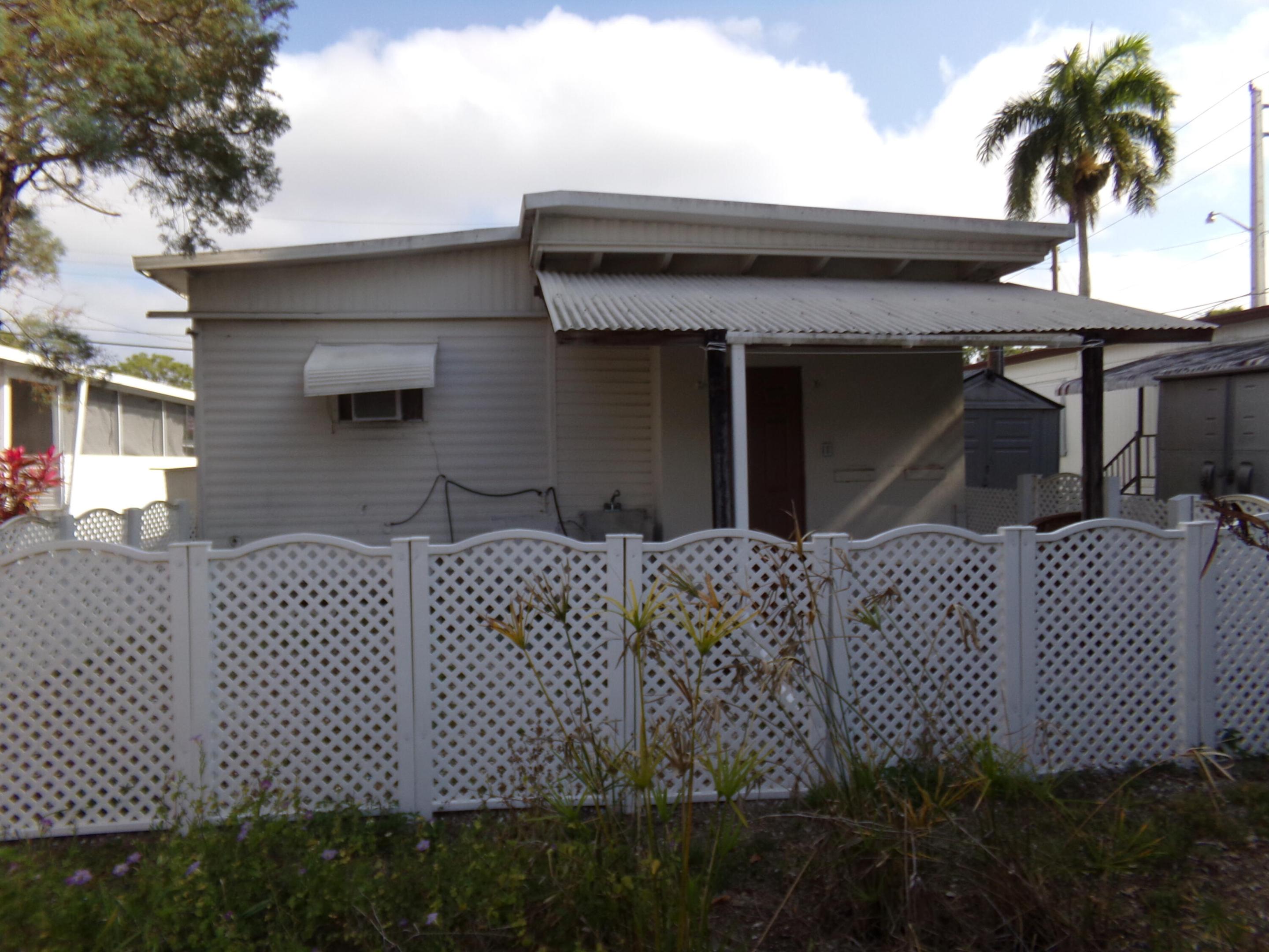 PARRY TRAILER VILLAGE - Residential