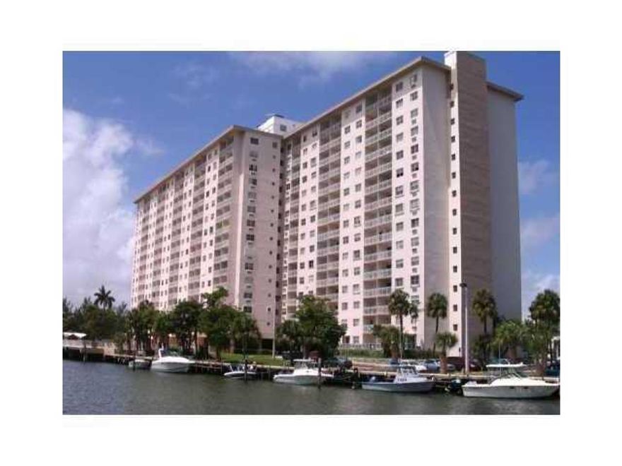 Completely remodeled water view unit with many extras located in the heart of Sunny Isles Beach. Building includes great amenities with 24-hour doorman, gated entrance, parking space, beautiful swimming pool on the intercostal, new gym, party room with pool table, beauty salon, restaurant/cafe, and a private boat docks. Tile throughout with modern cabinets. WALK TO THE BEACH; CLOSE TO AVENTURA MALL & BAL HARBOUR. You will feel like in​​‌​​​​‌​‌​​​‌‌​​​‌‌‌​​‌​​‌‌​​​​ paradise.