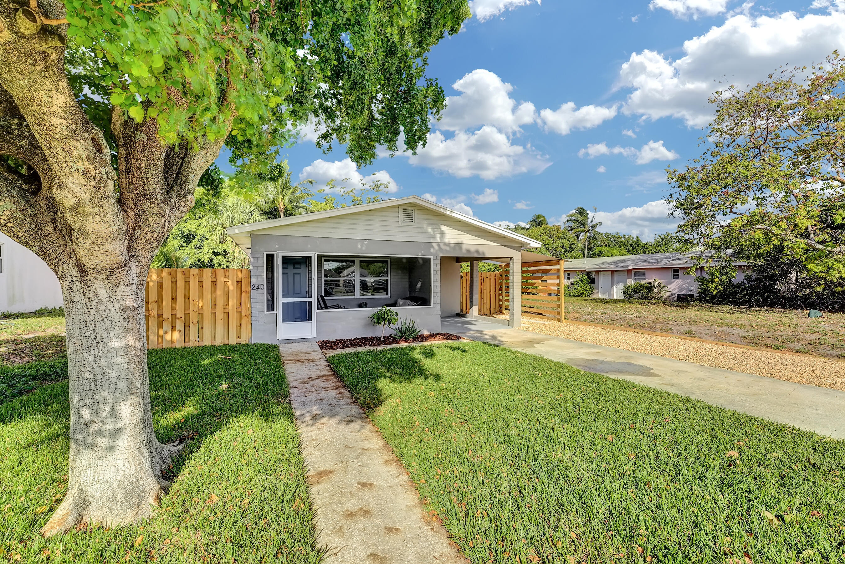 TOURIST NOOK DELRAY - Residential Lease