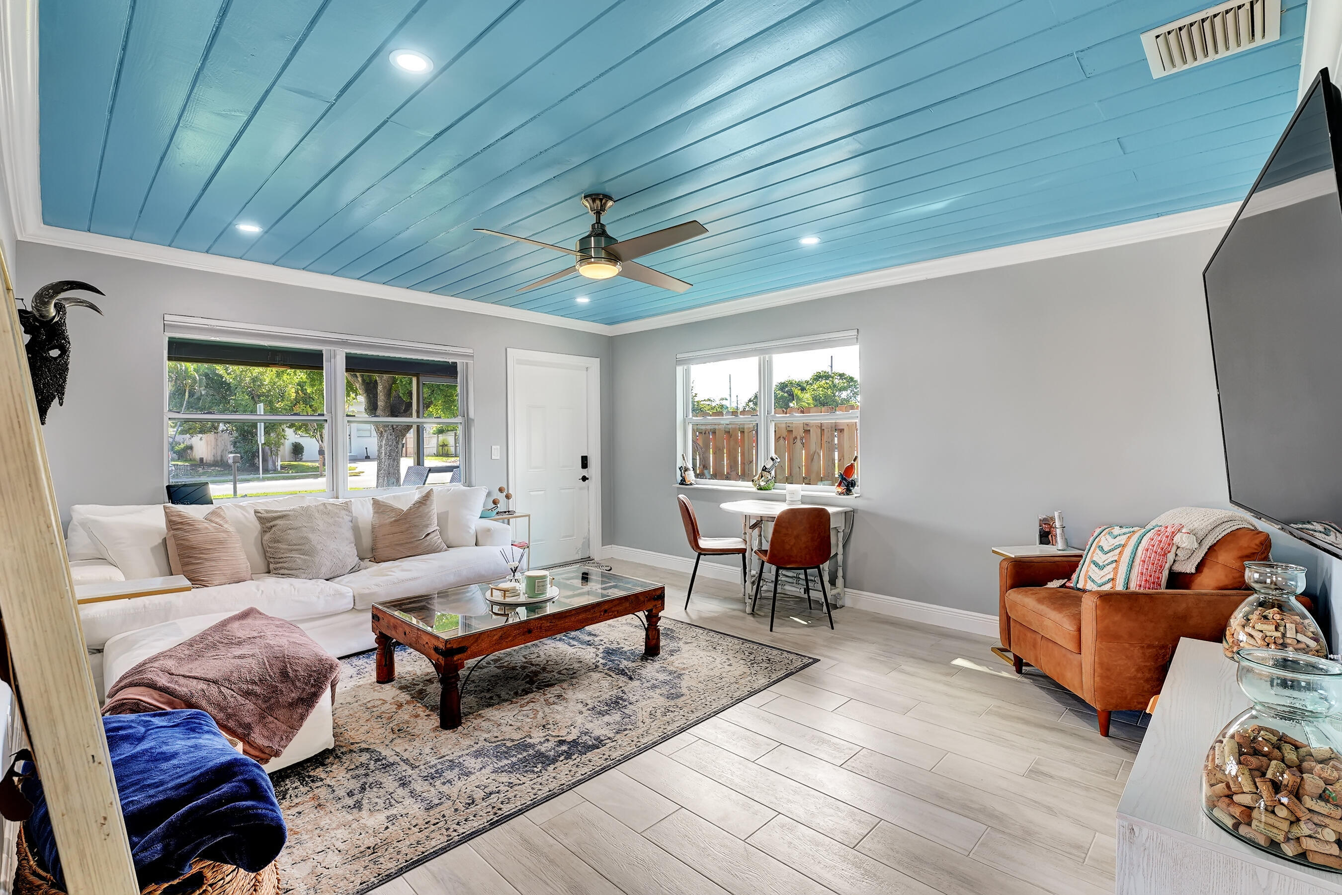 TOURIST NOOK DELRAY - Residential Lease