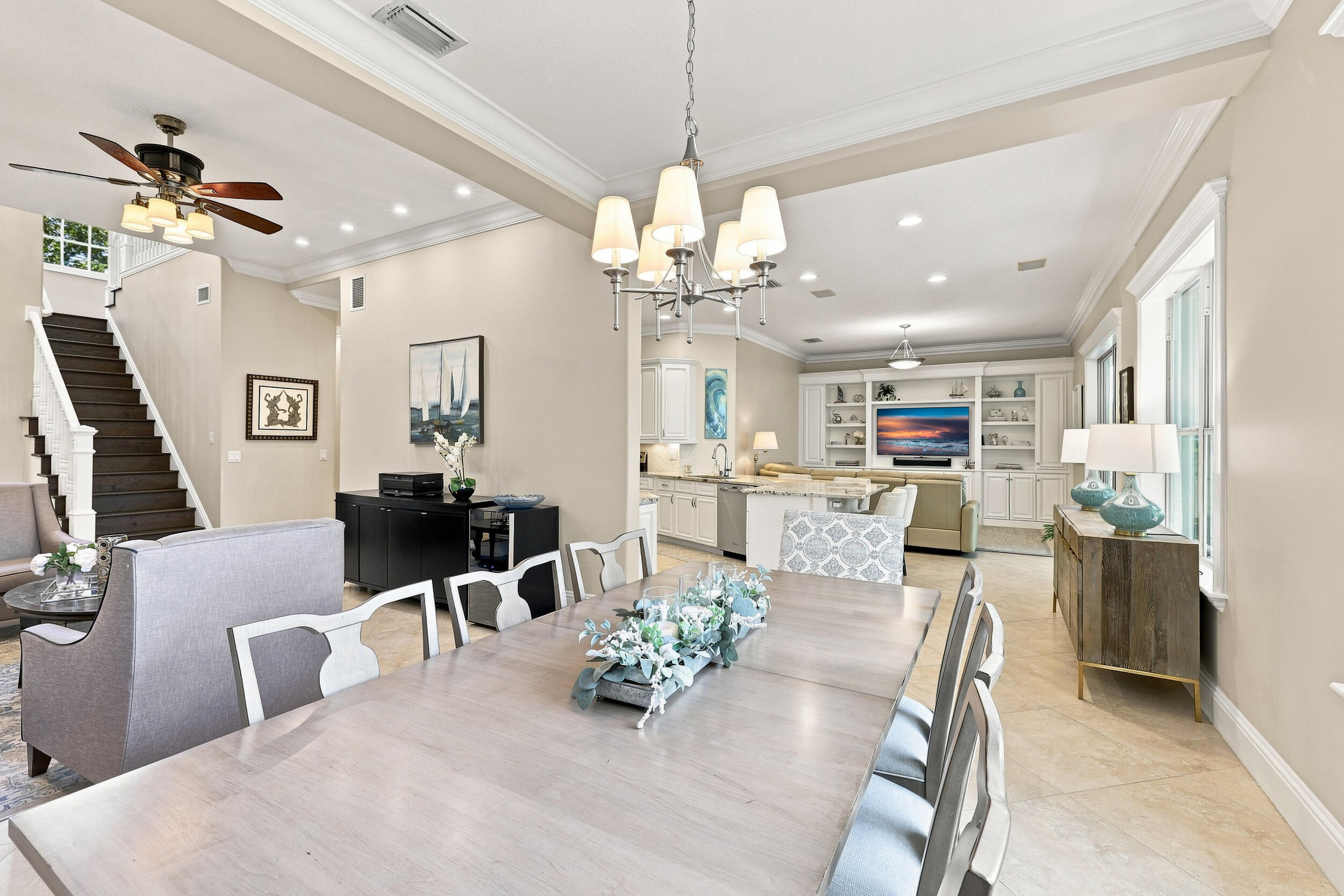1121 Delray Lakes Drive