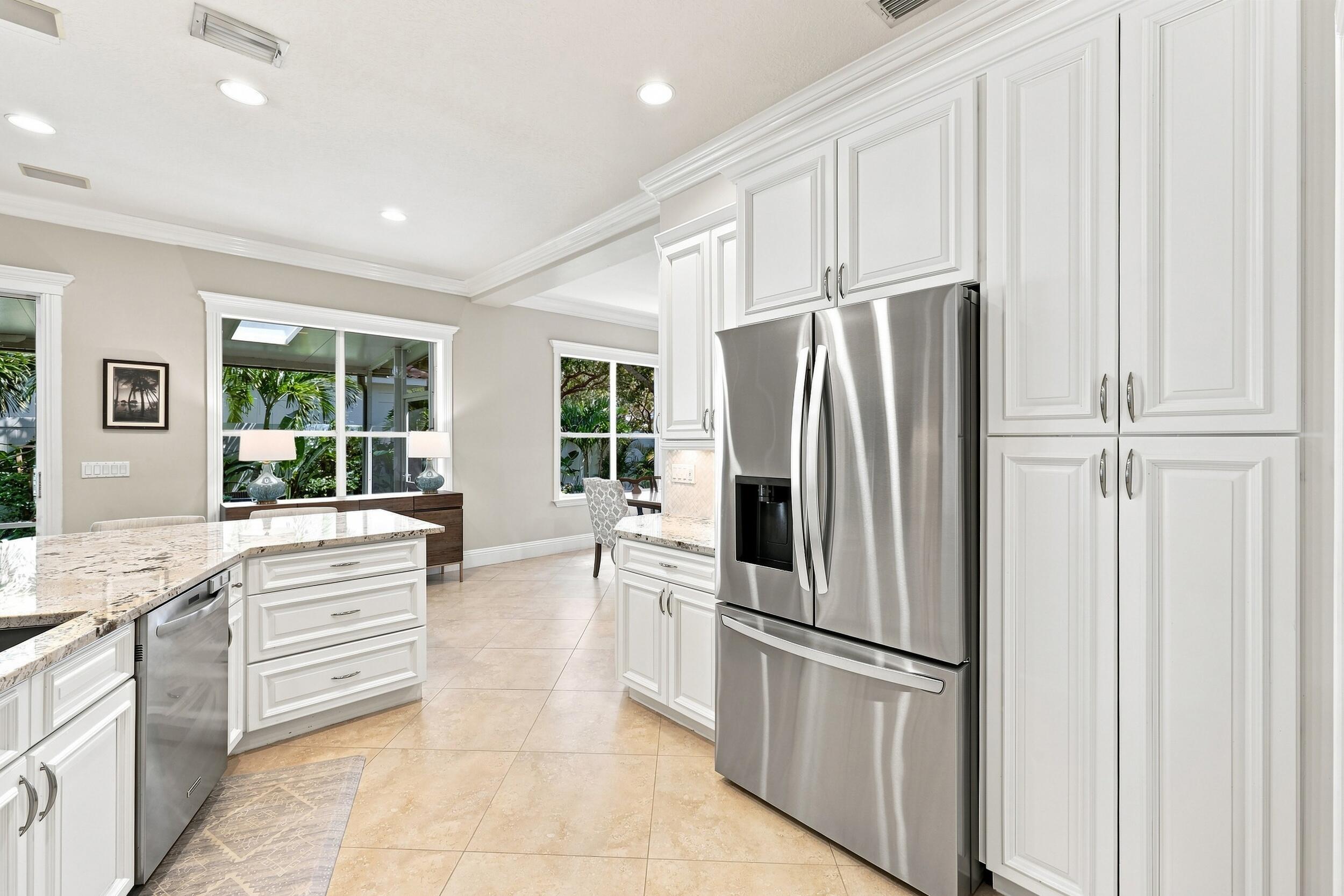 1121 Delray Lakes Drive