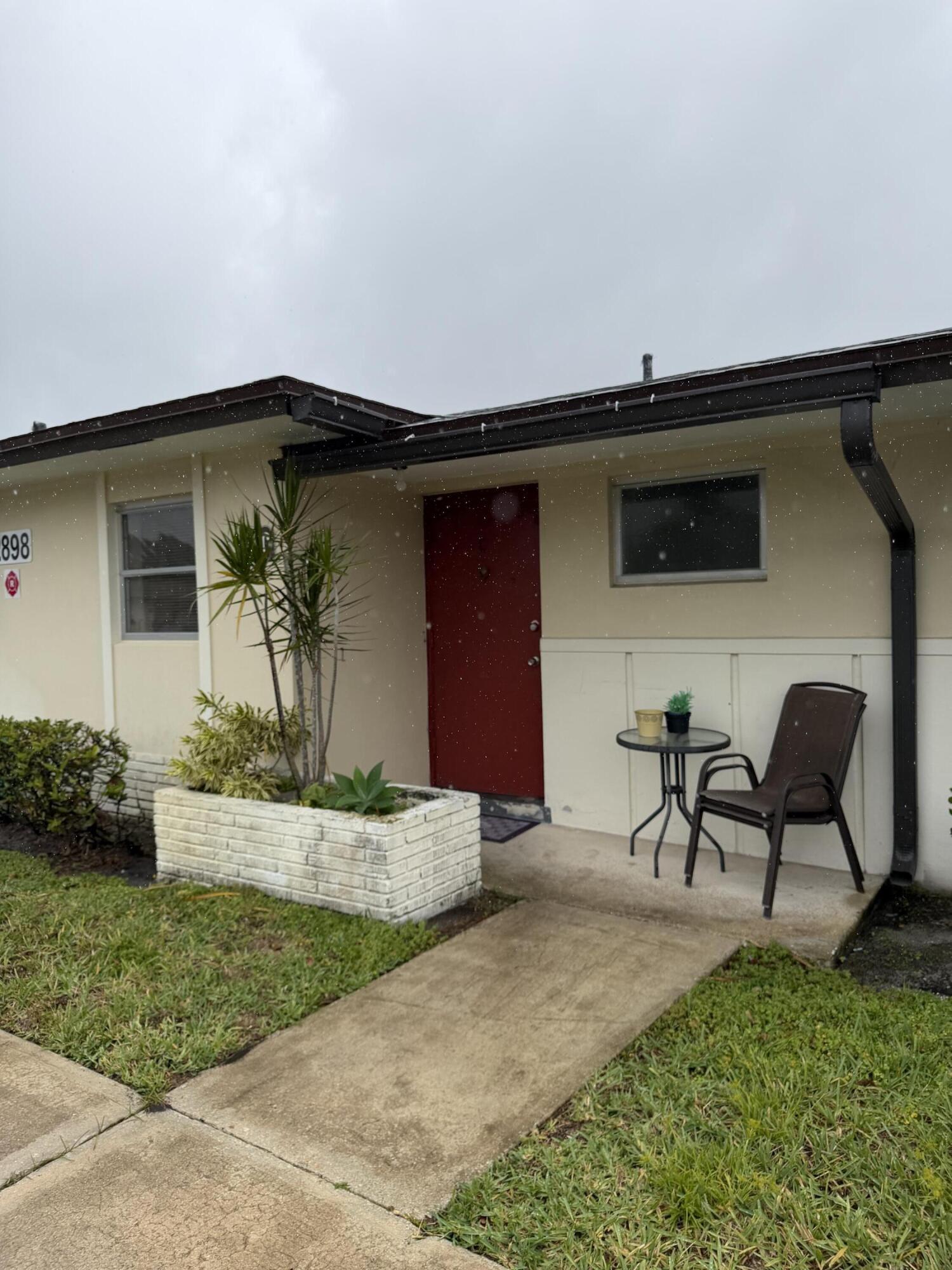 2898 Ashley Dr Drive E C