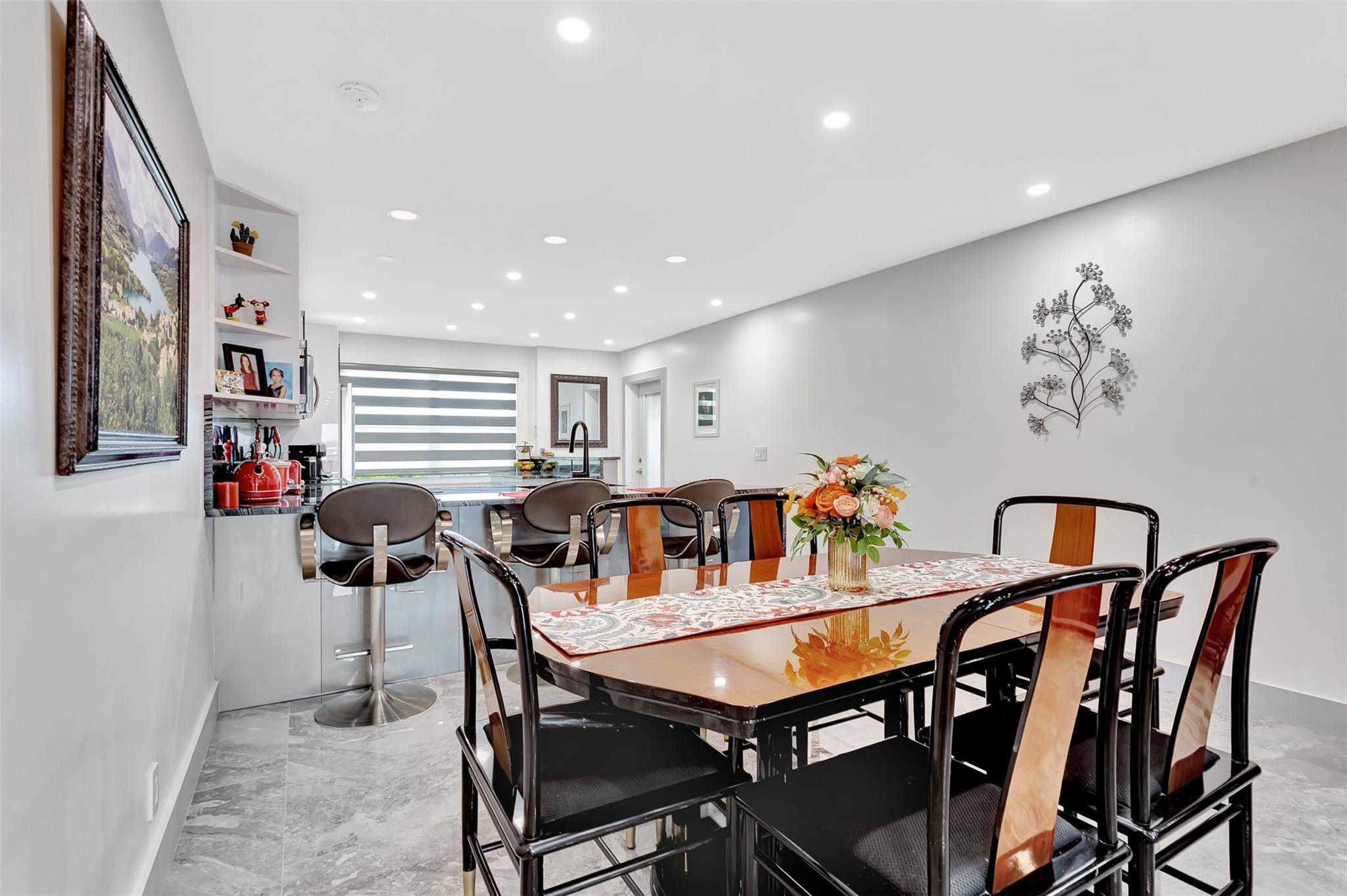WYNMOOR VILLAGE - Residential