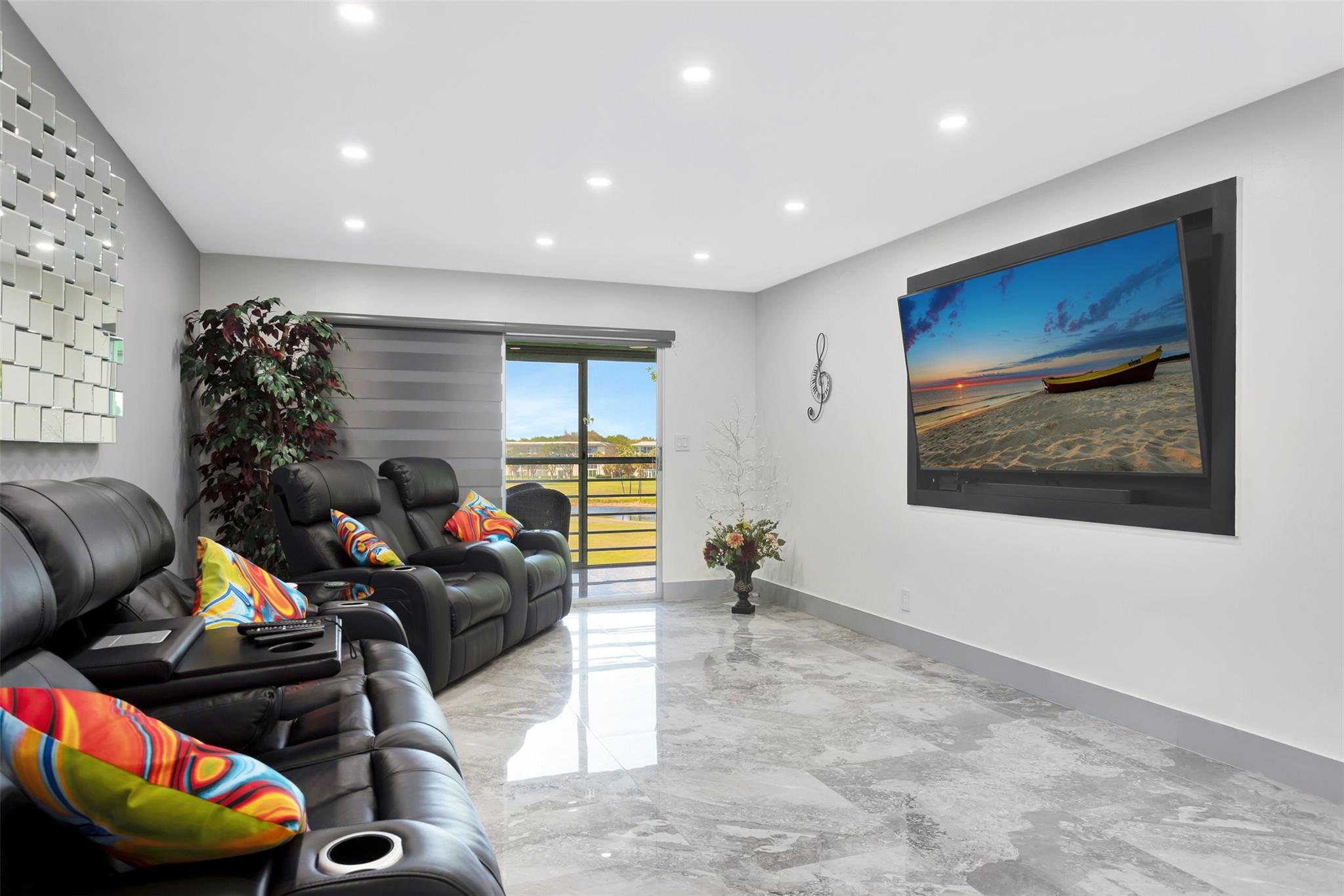 WYNMOOR VILLAGE - Residential