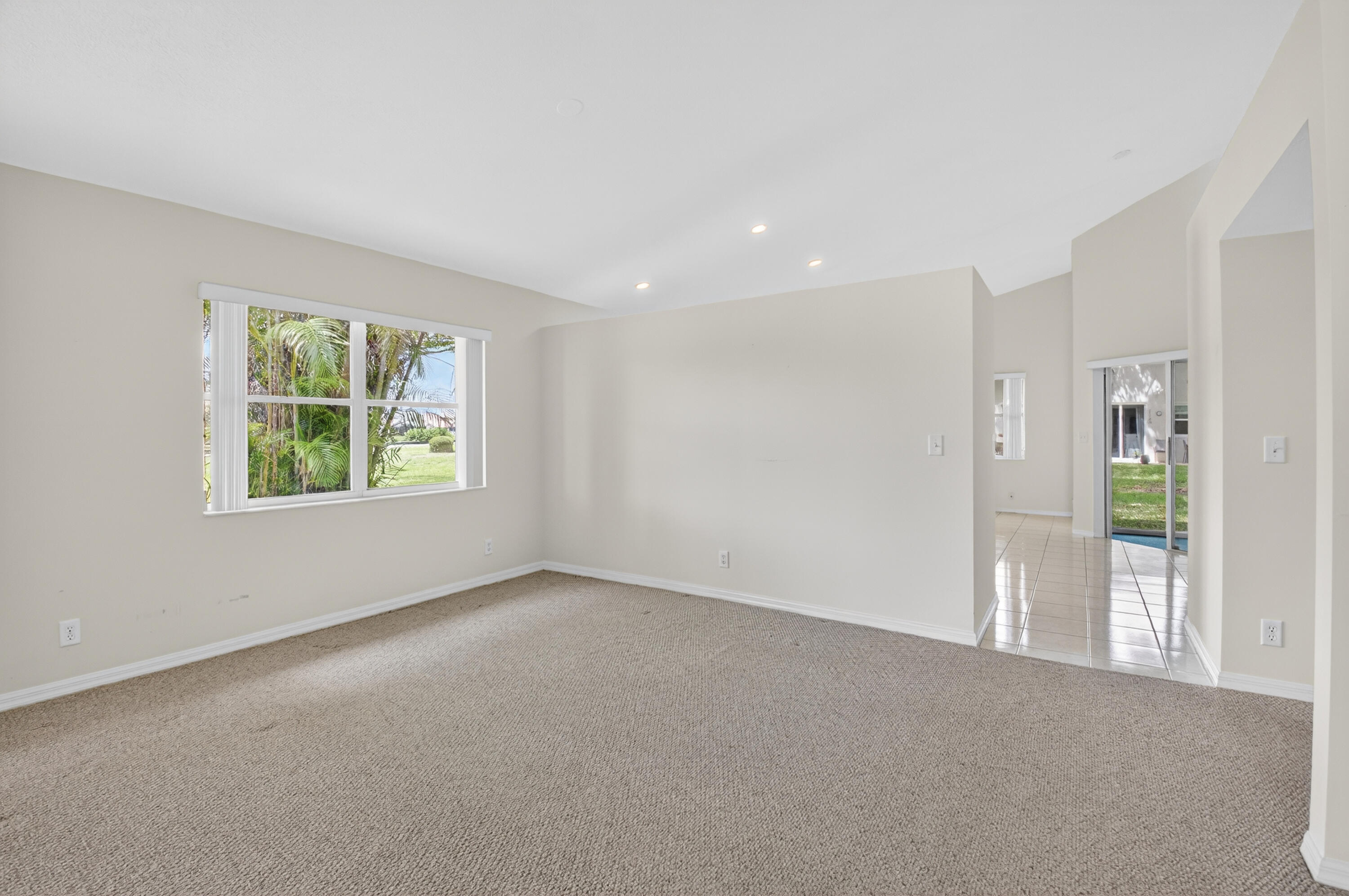 SWEETWATER 4 - Residential