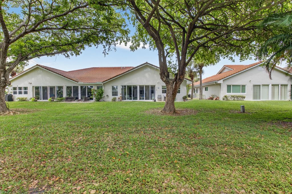 Photo of 11151 Autoro Court, Boca Raton, FL 33498 (MLS # B26010478)