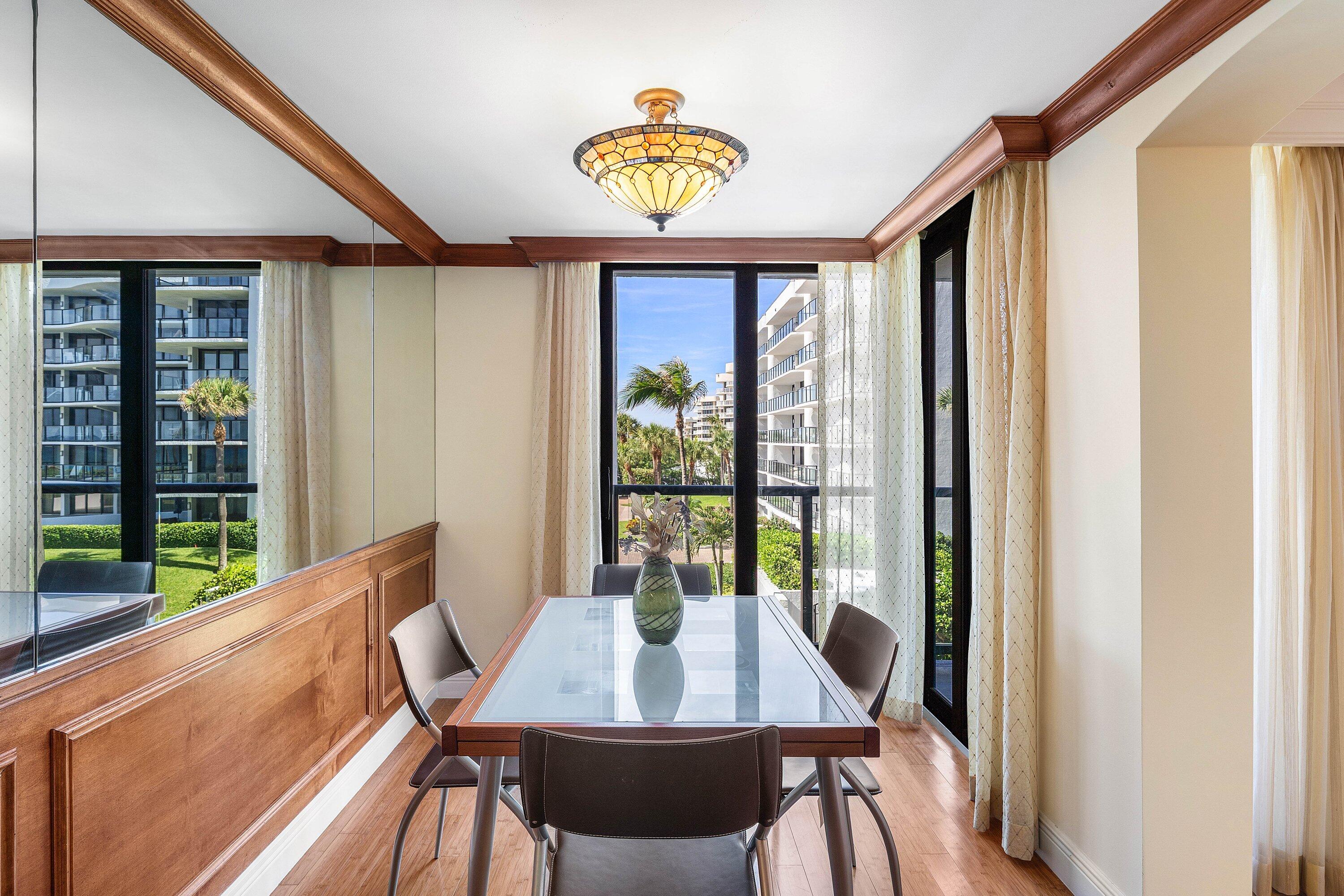 HALCYON OF PALM BEACH - Residential