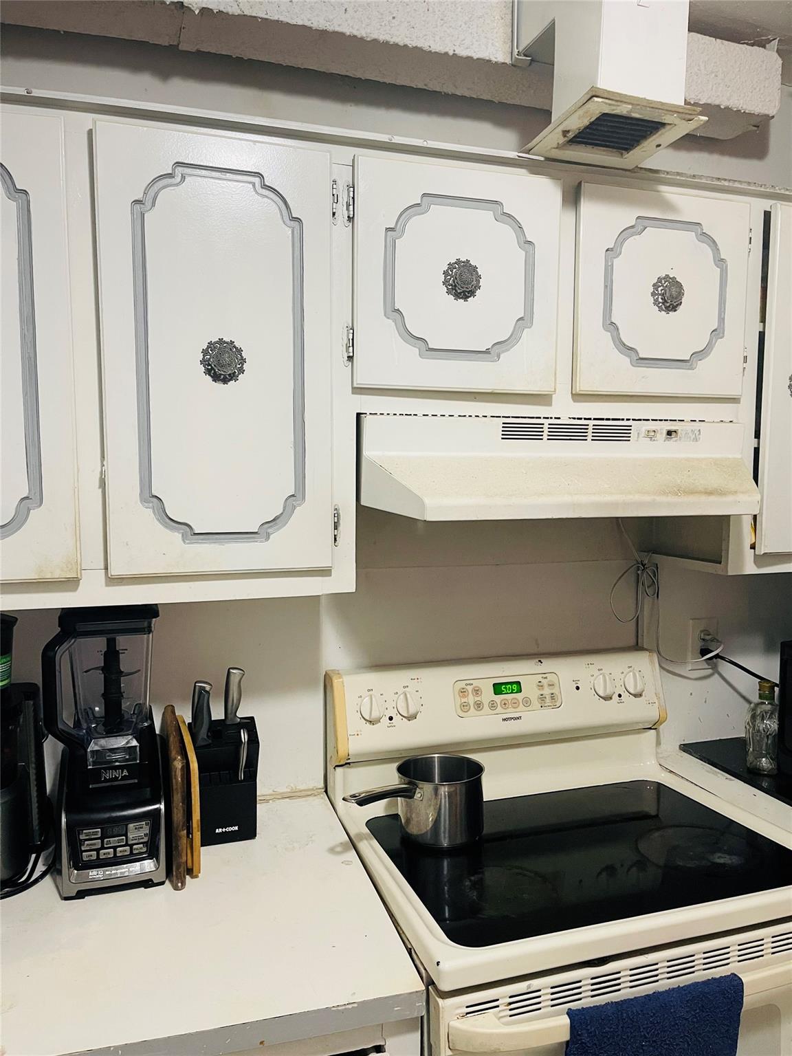 3301 Spanish Moss Terrace 610