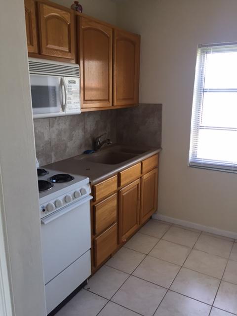 GULFSTREAM CONDO - Residential Lease