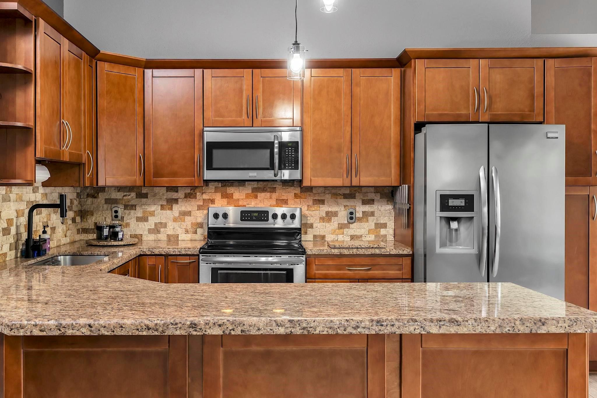 Jero Sub 105-25 B - Residential