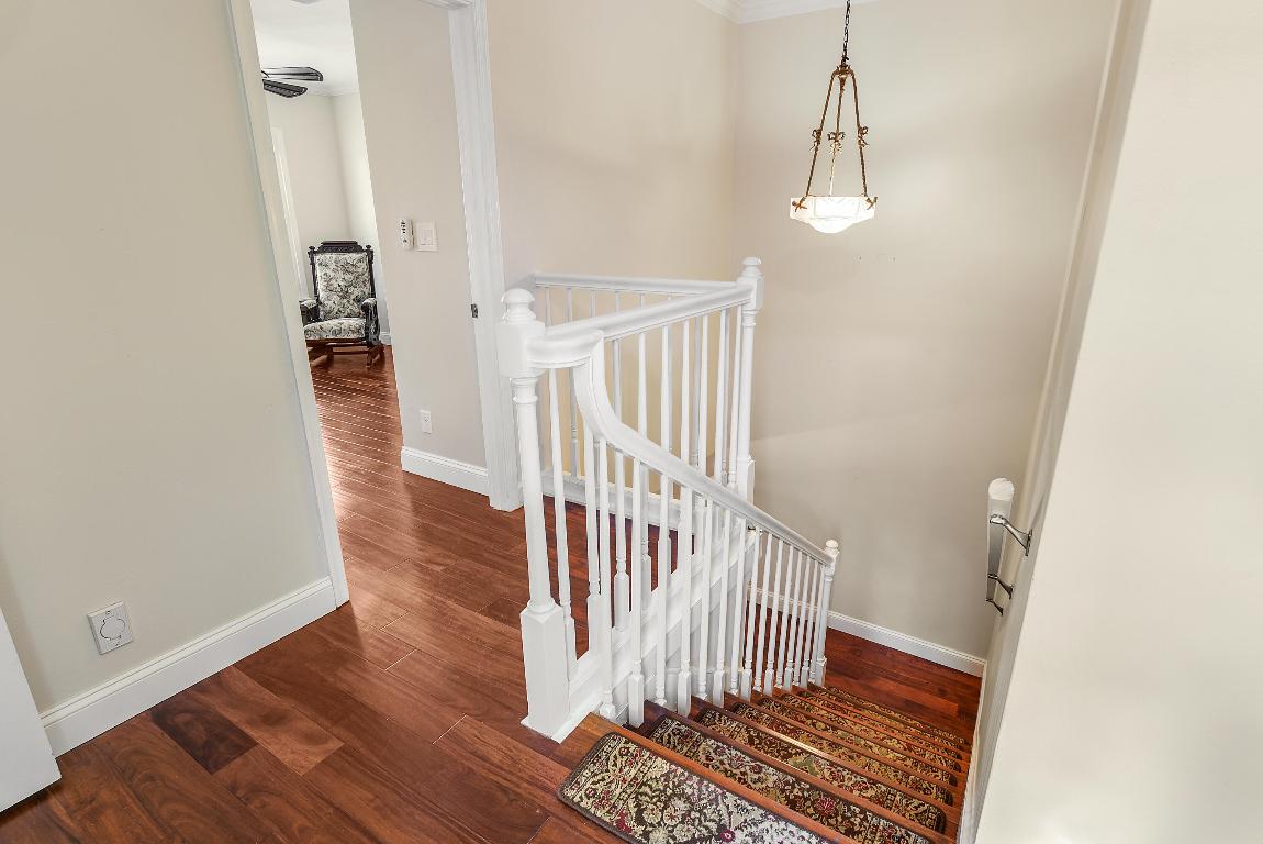 CHARLESTON PLACE - Residential