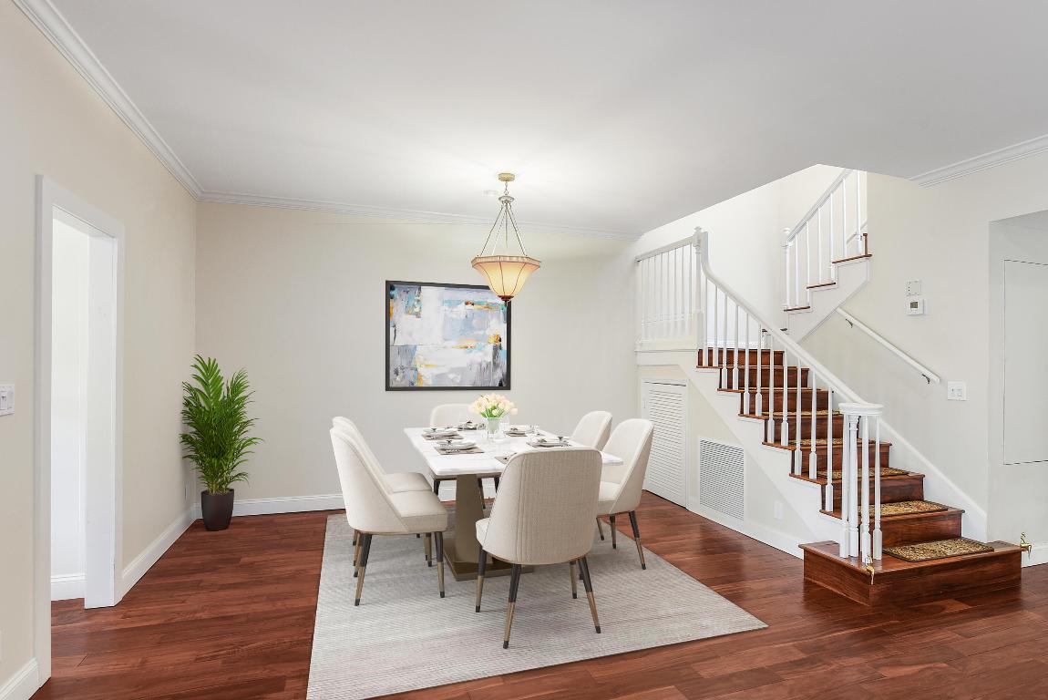 CHARLESTON PLACE - Residential