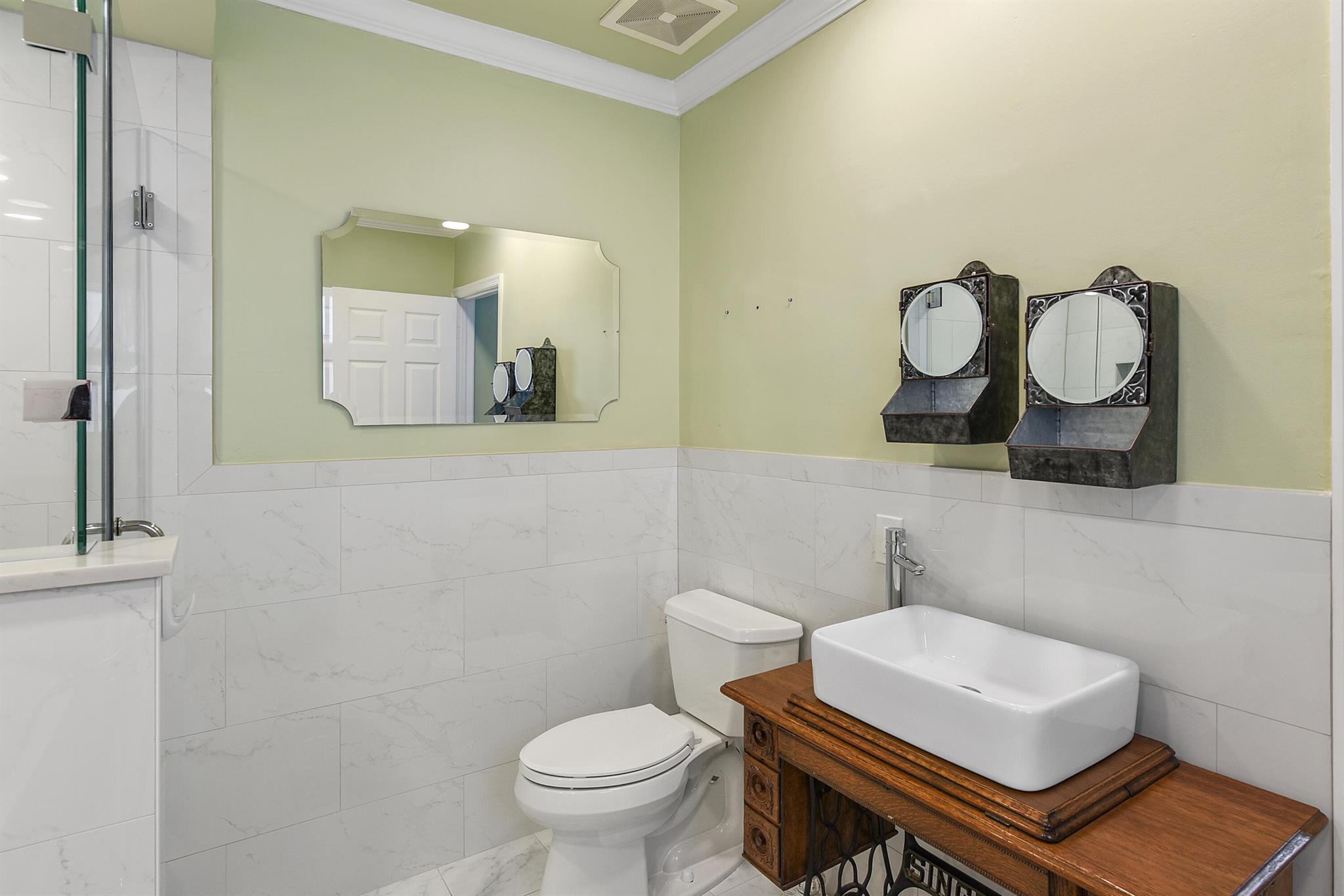 CHARLESTON PLACE - Residential