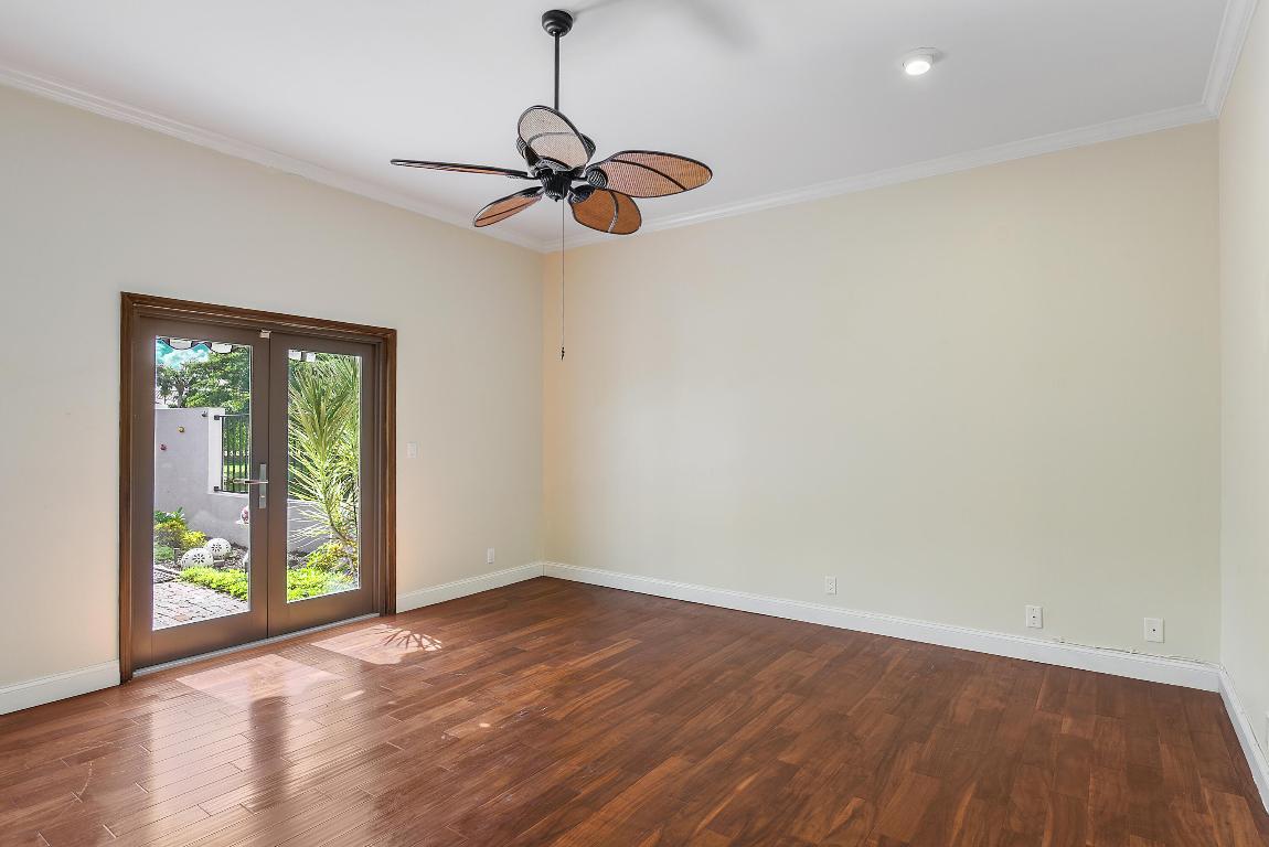 CHARLESTON PLACE - Residential