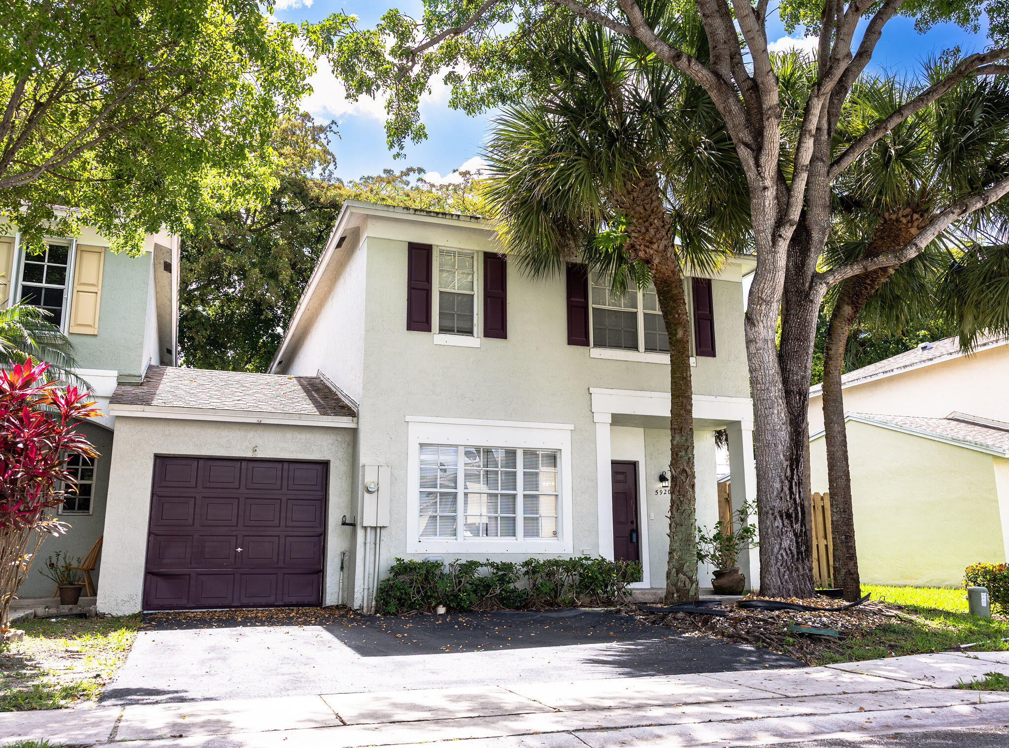 LAND SECTION 8 - Residential