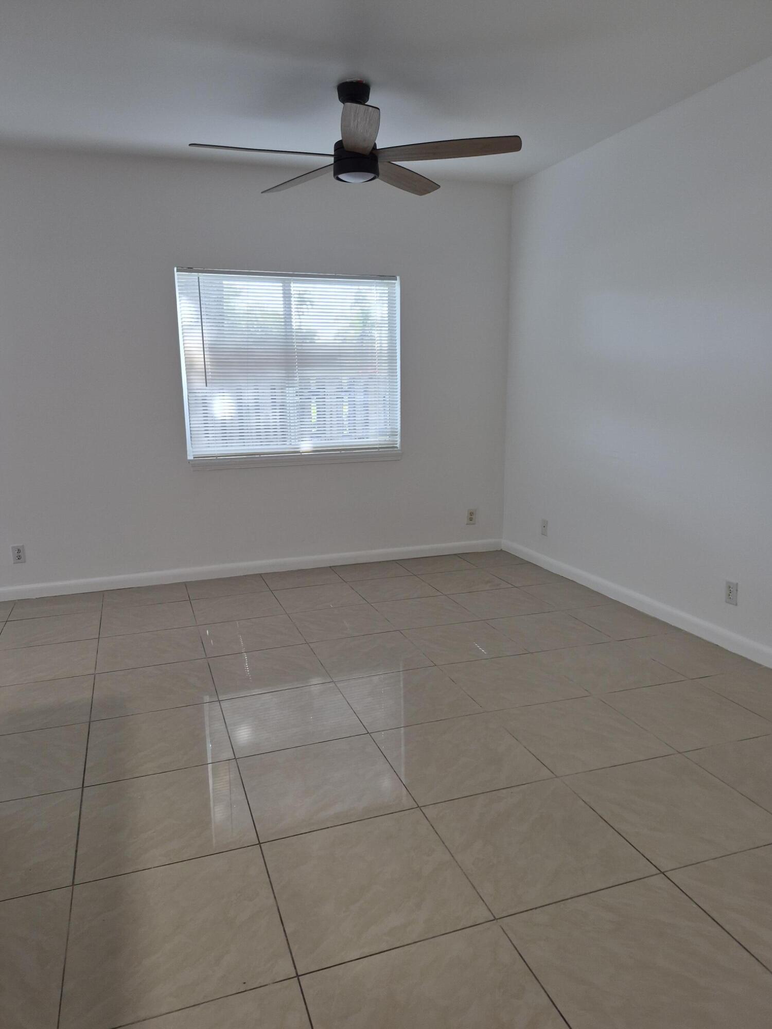LAND SECTION 8 - Residential