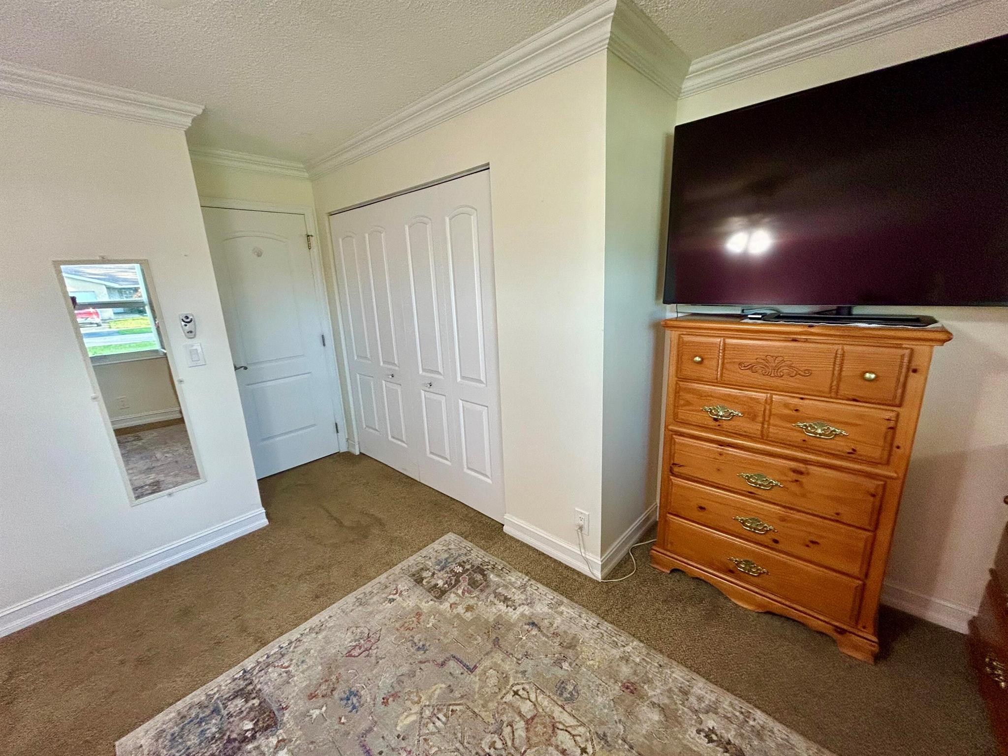 SPANISH ISLES - Residential Lease