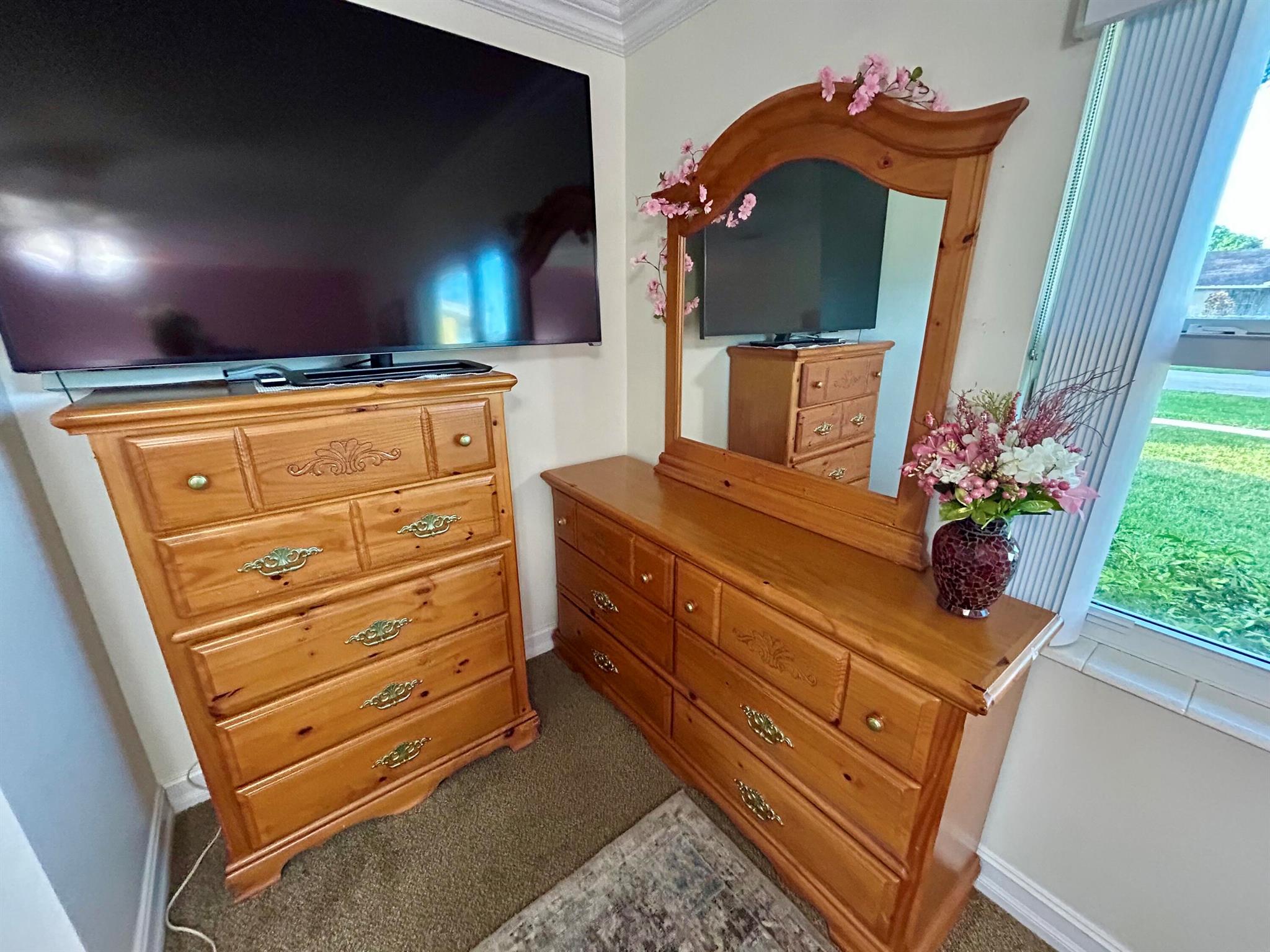 SPANISH ISLES - Residential Lease