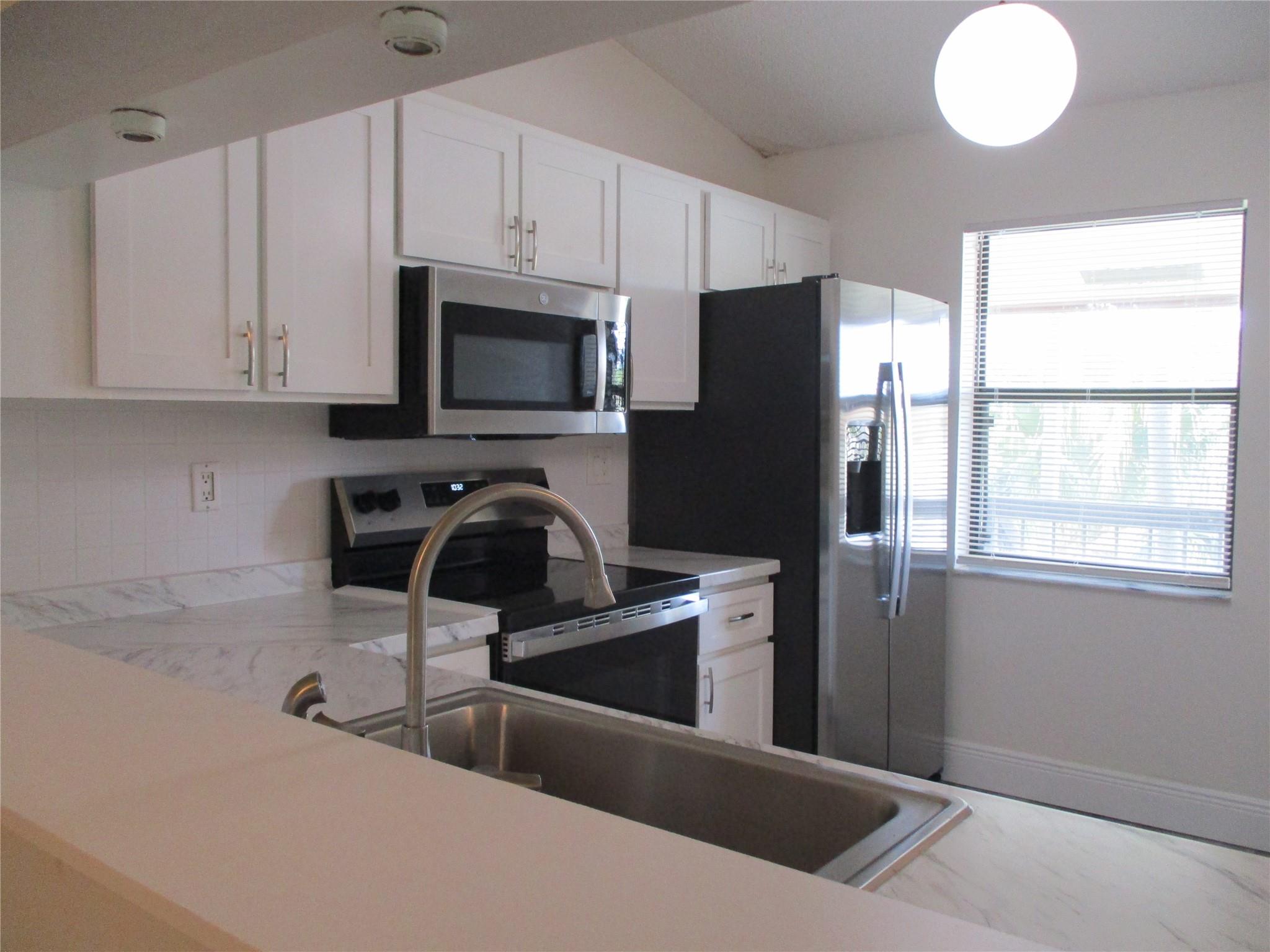 BOCA PALMS CONDOMINIUM - Residential Lease