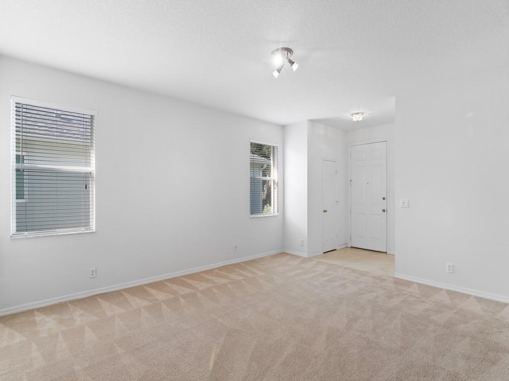 Point West Central Villia - Residential