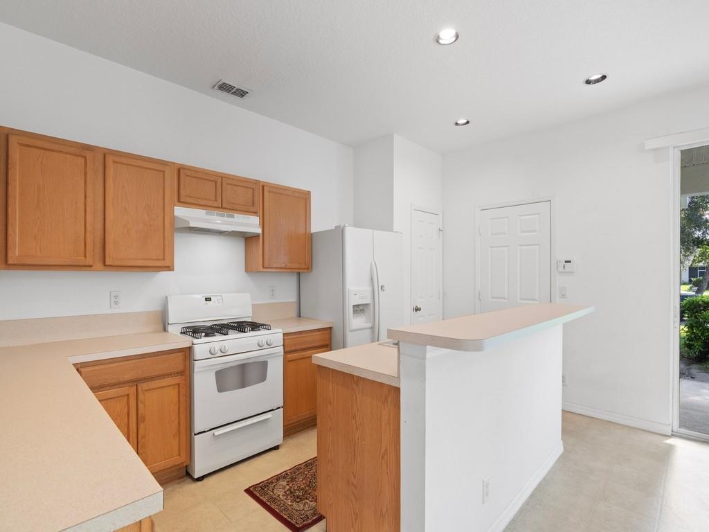 Point West Central Villia - Residential