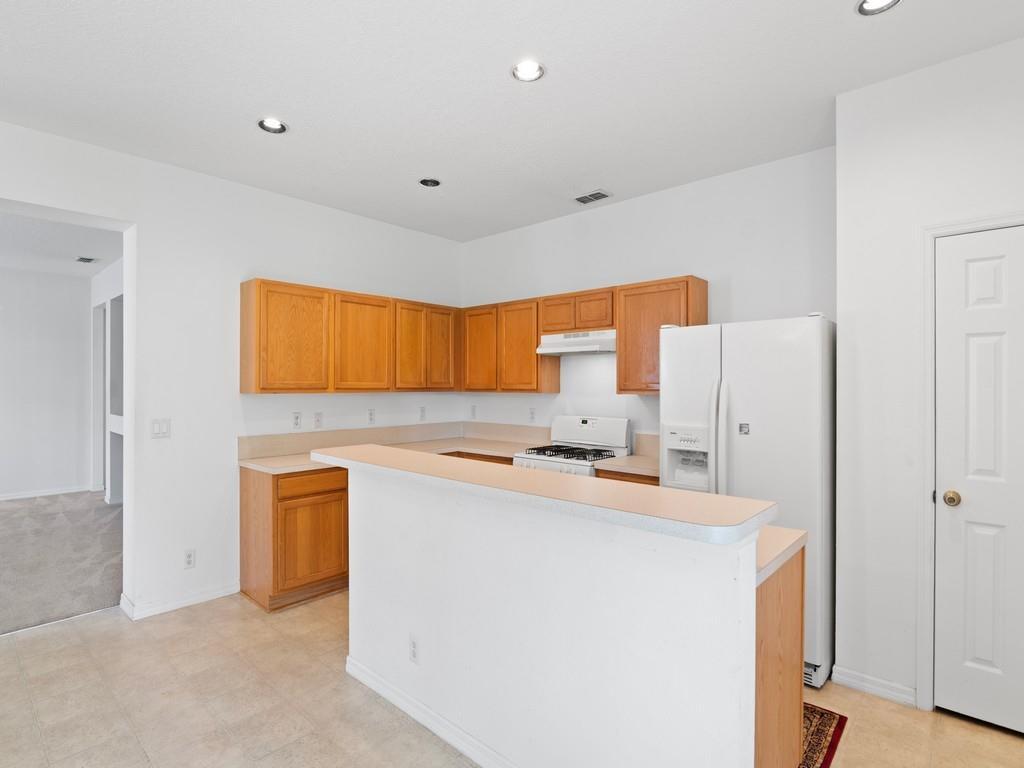 Point West Central Villia - Residential