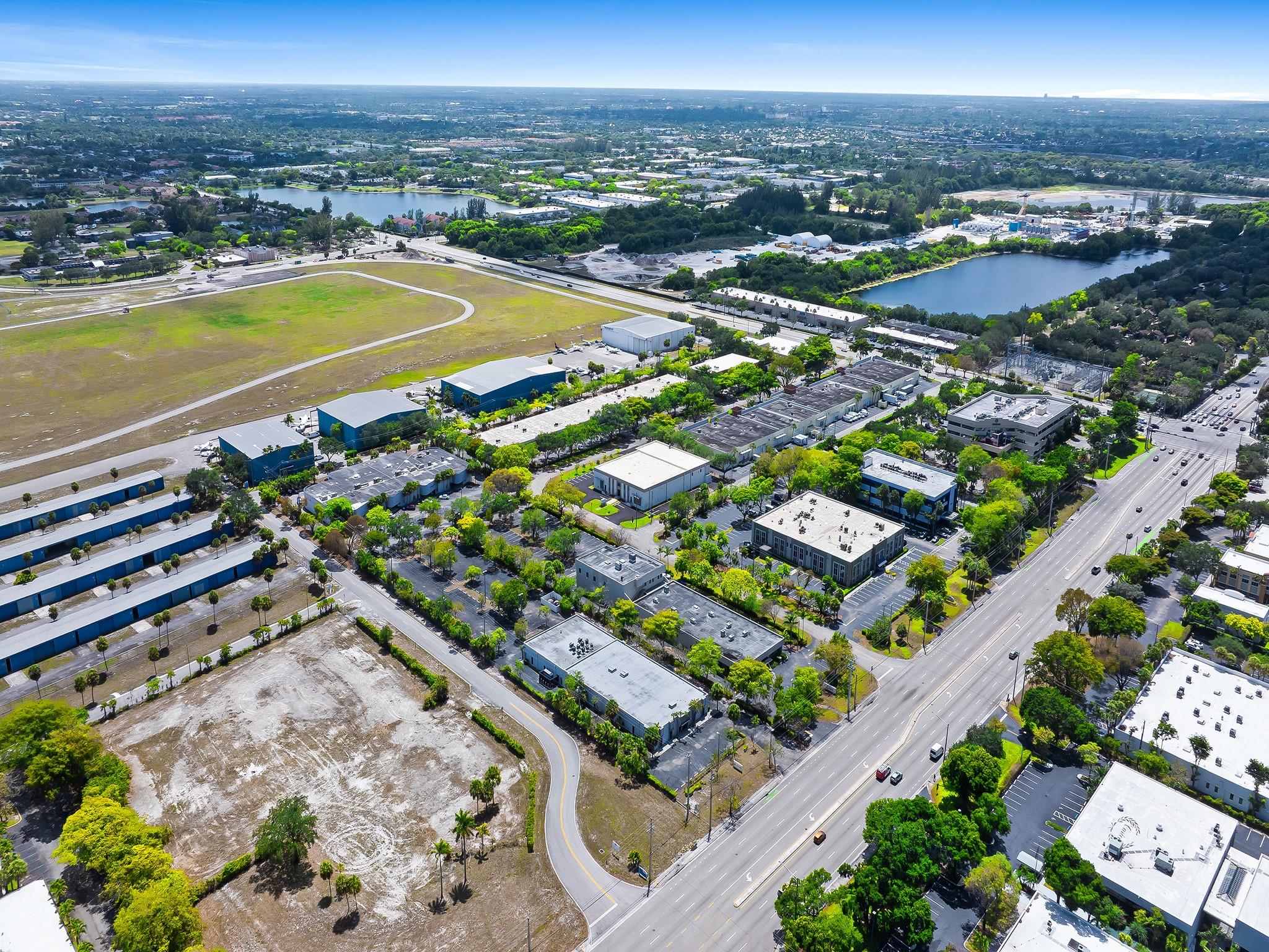 2880 W Cypress Creek Rd