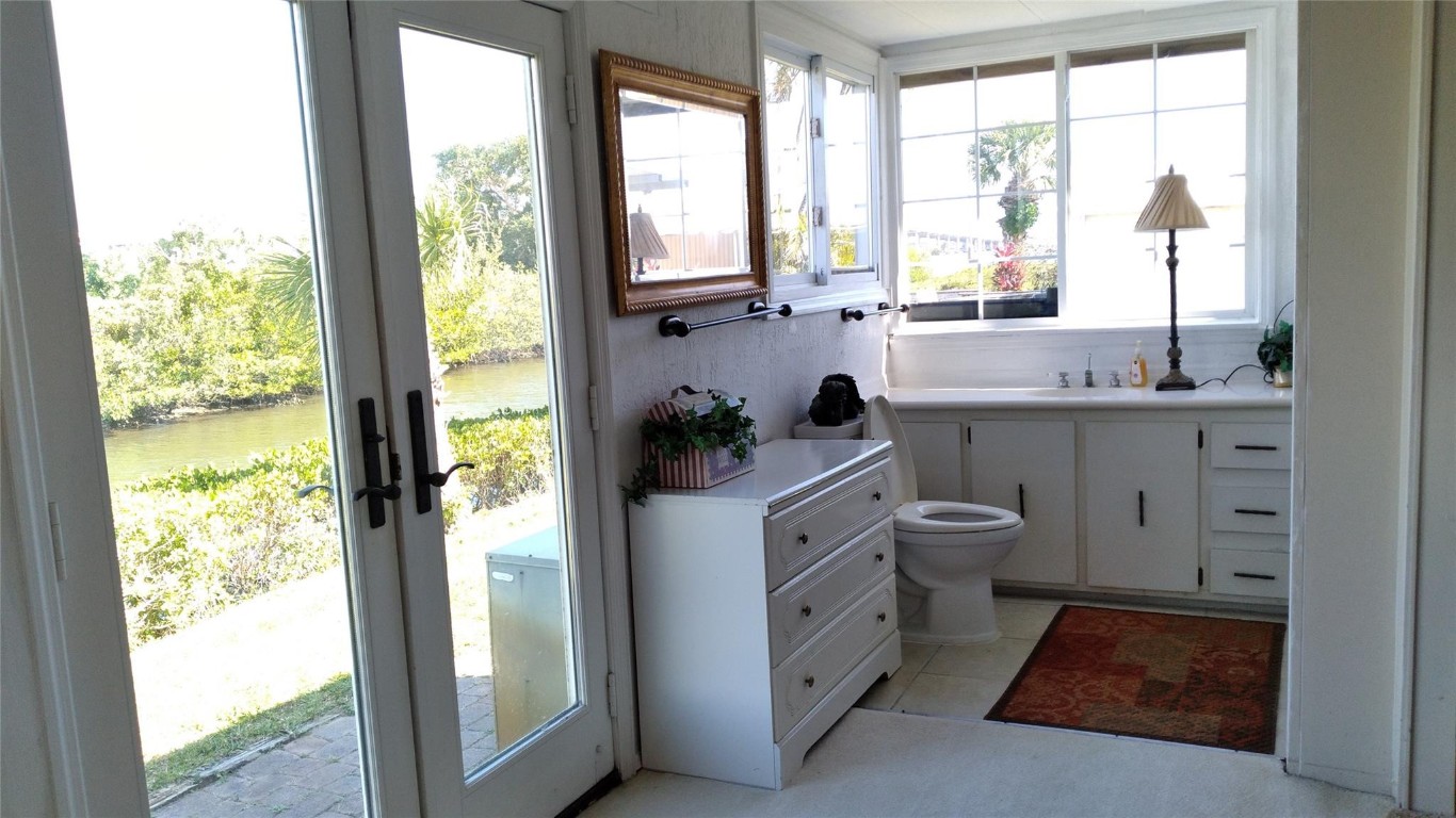 Fairlane Harbor - Residential