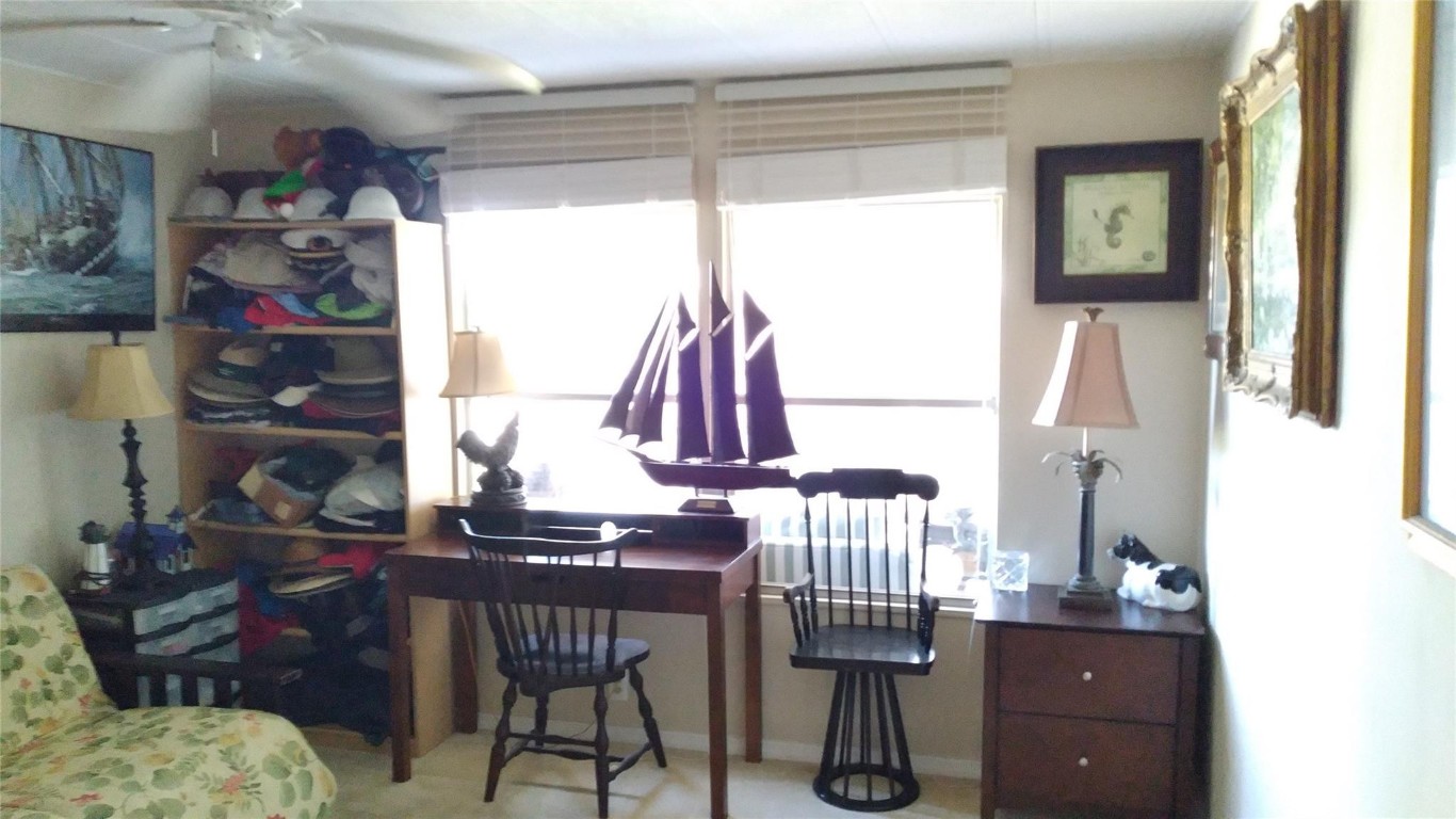 Fairlane Harbor - Residential