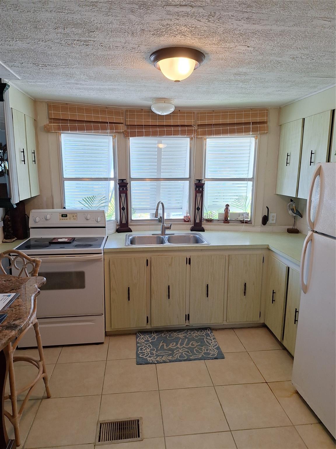 Fairlane Harbor - Residential