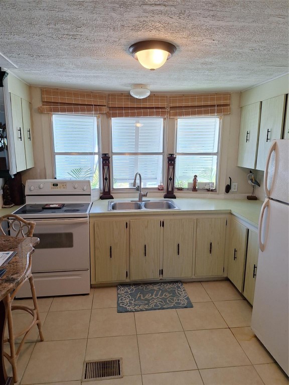 Fairlane Harbor - Residential