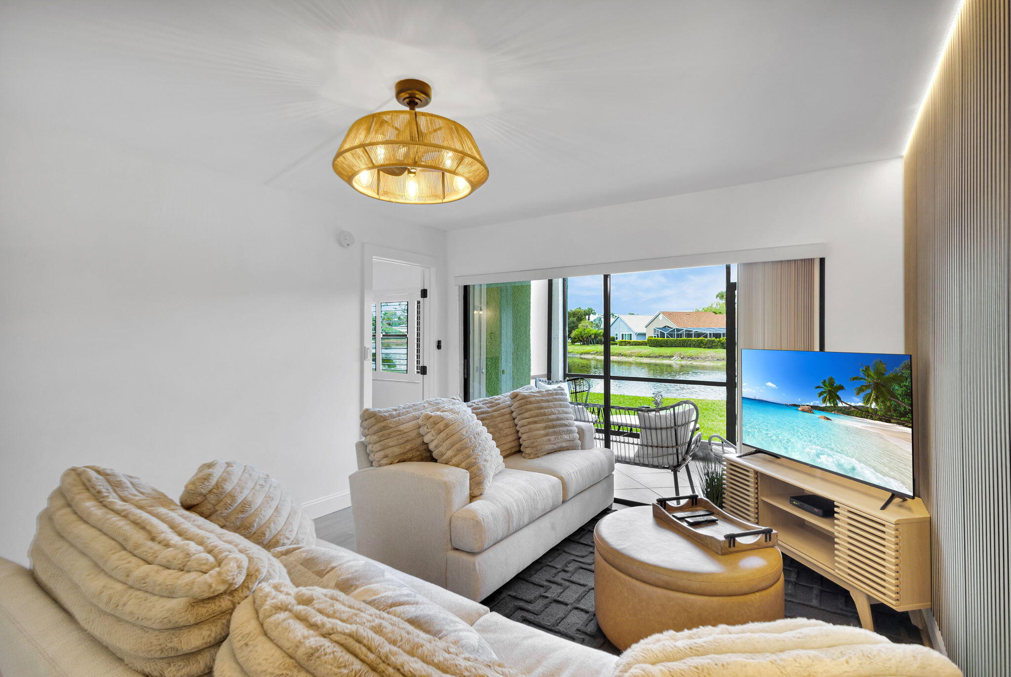 BRIARWOOD CONDO - Residential Lease